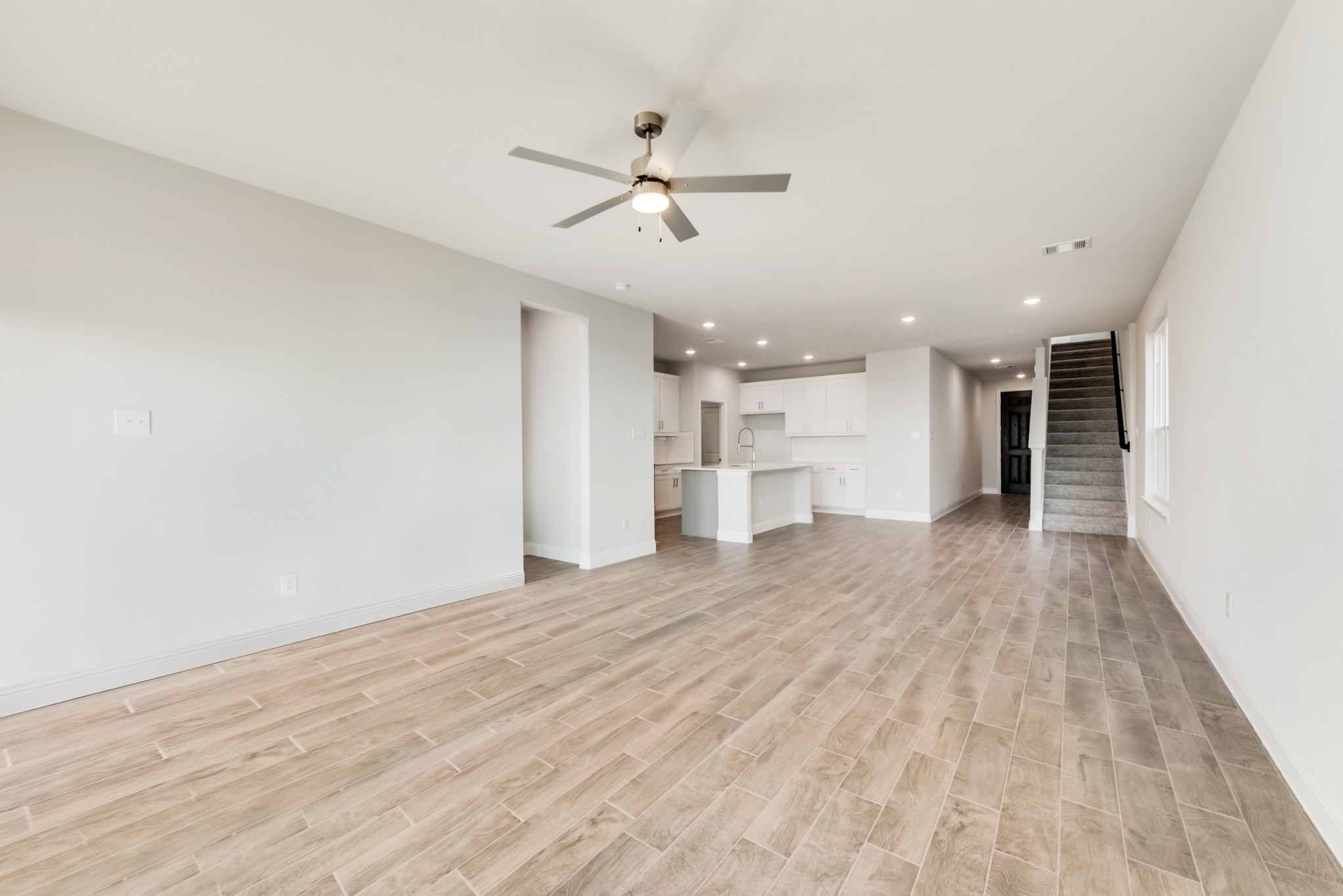 3206 Lucia Way