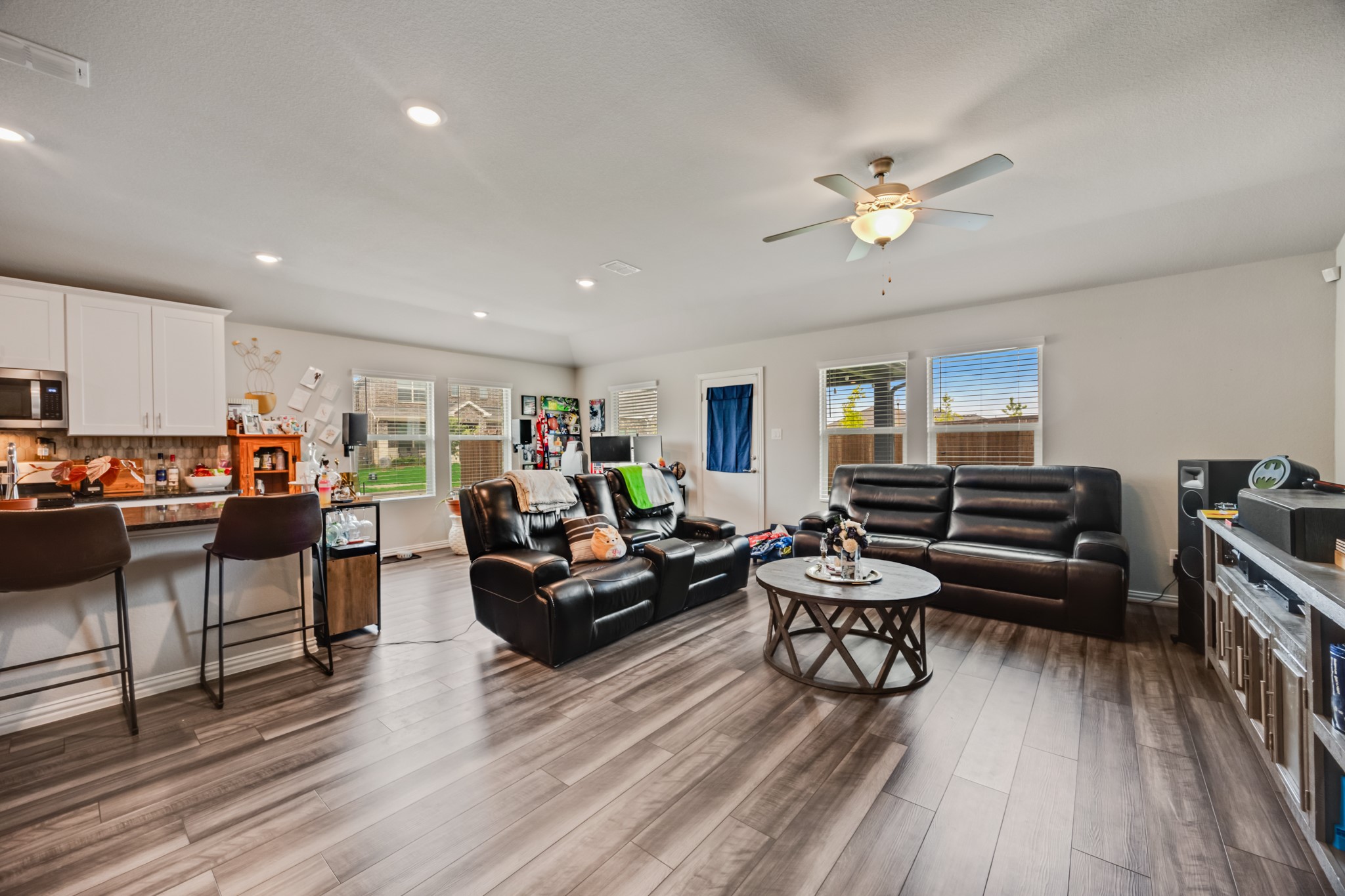 3401 Triumph Drive