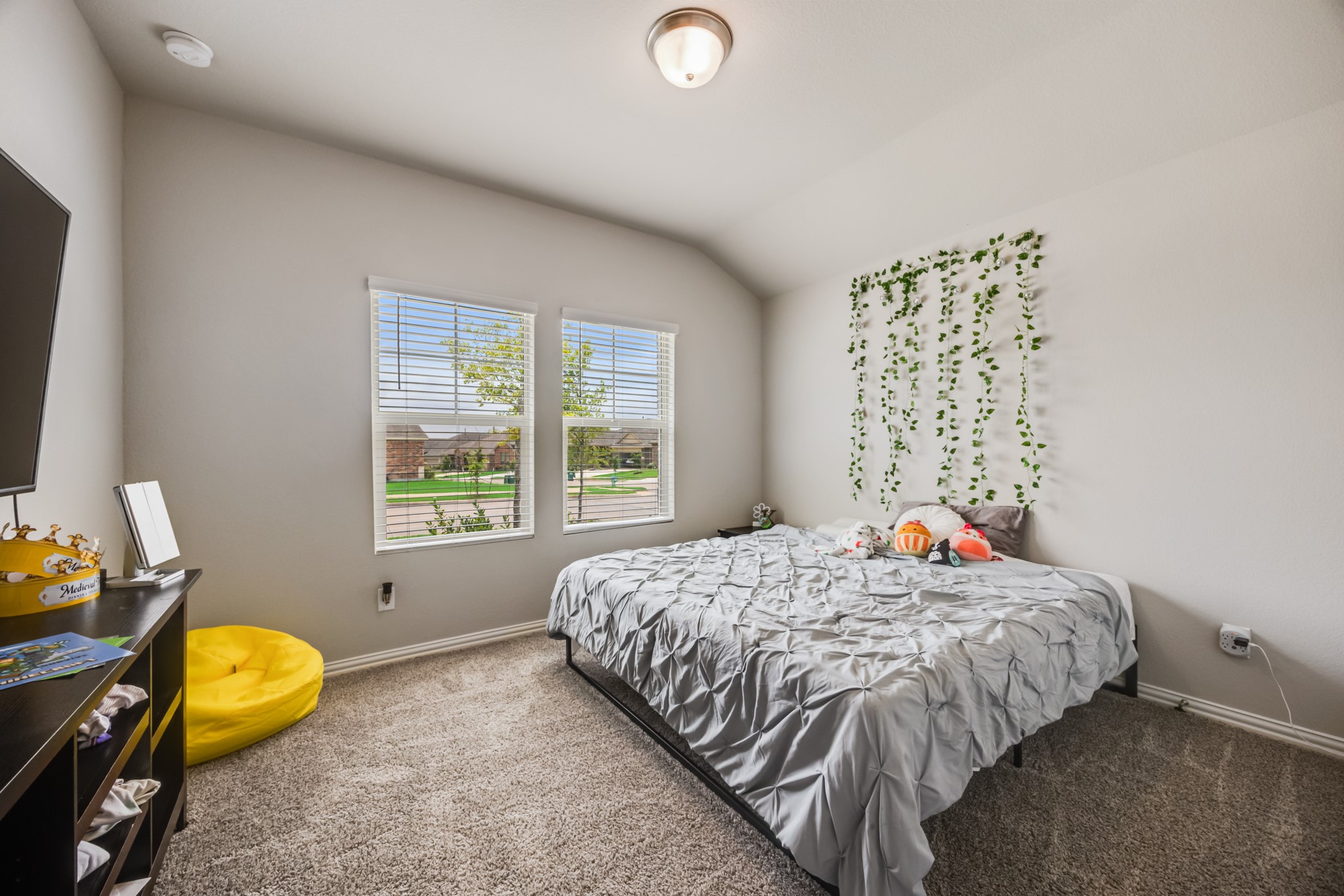 3401 Triumph Drive