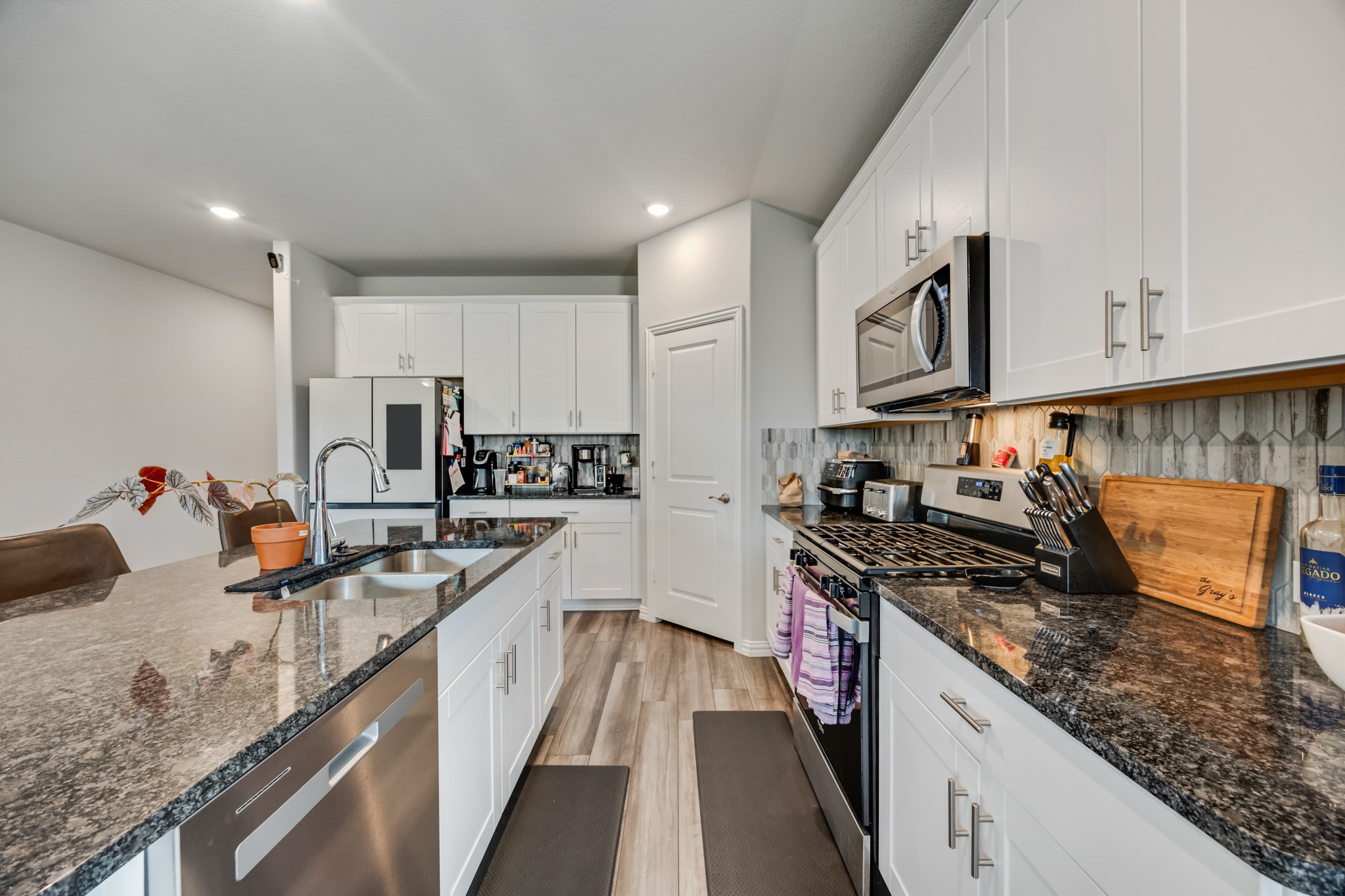 3401 Triumph Drive