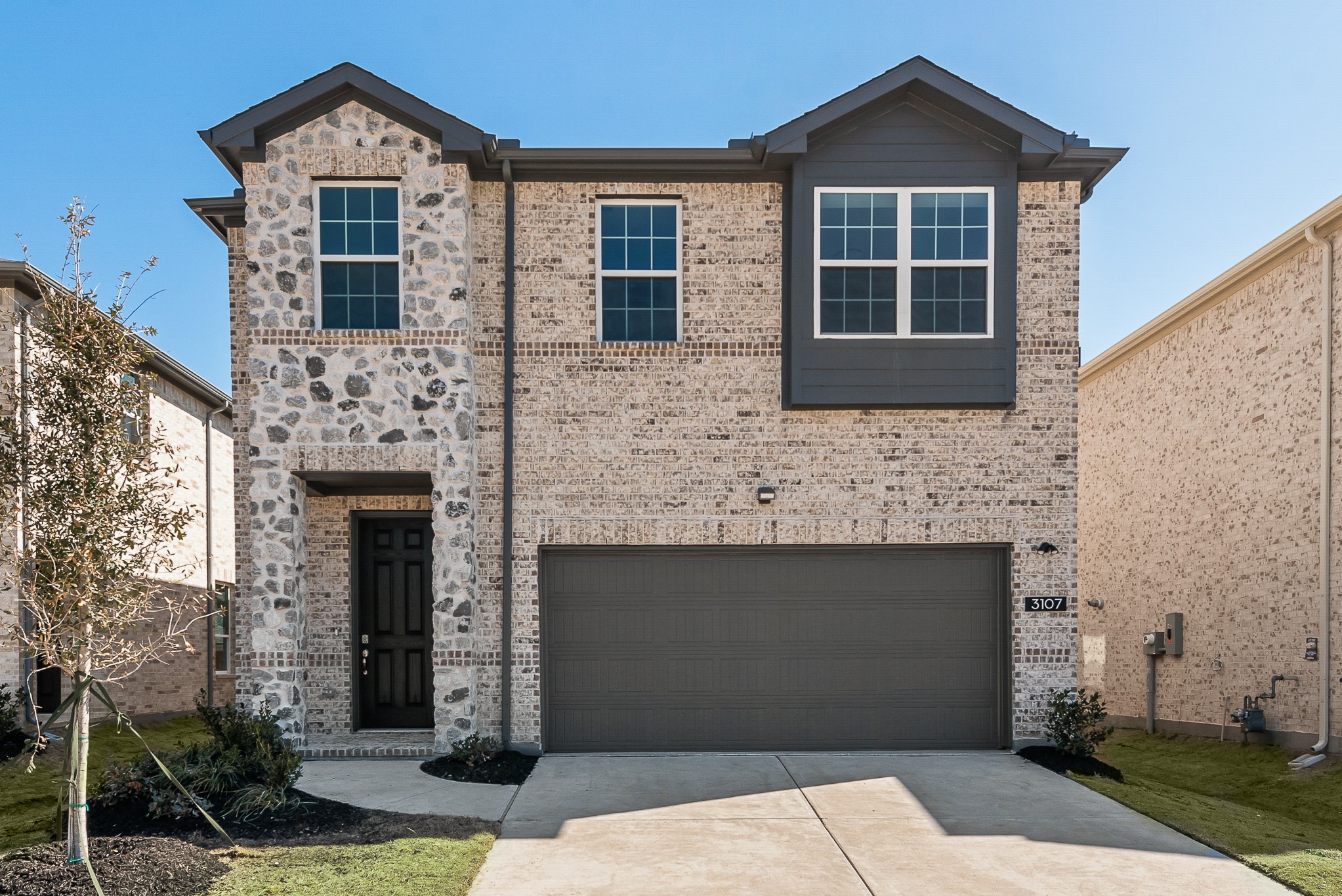 3107 Lucia Way