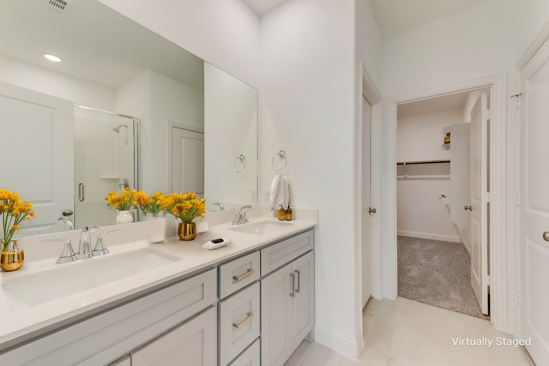 3107 Lucia Way
