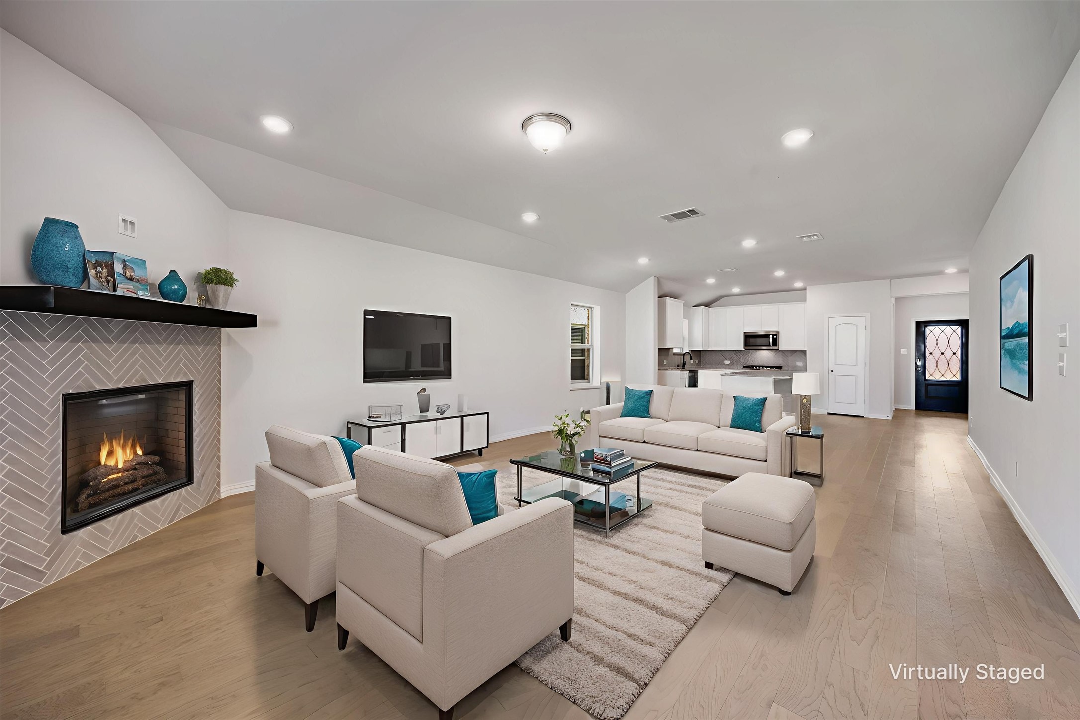 1906 Sandpiper Way