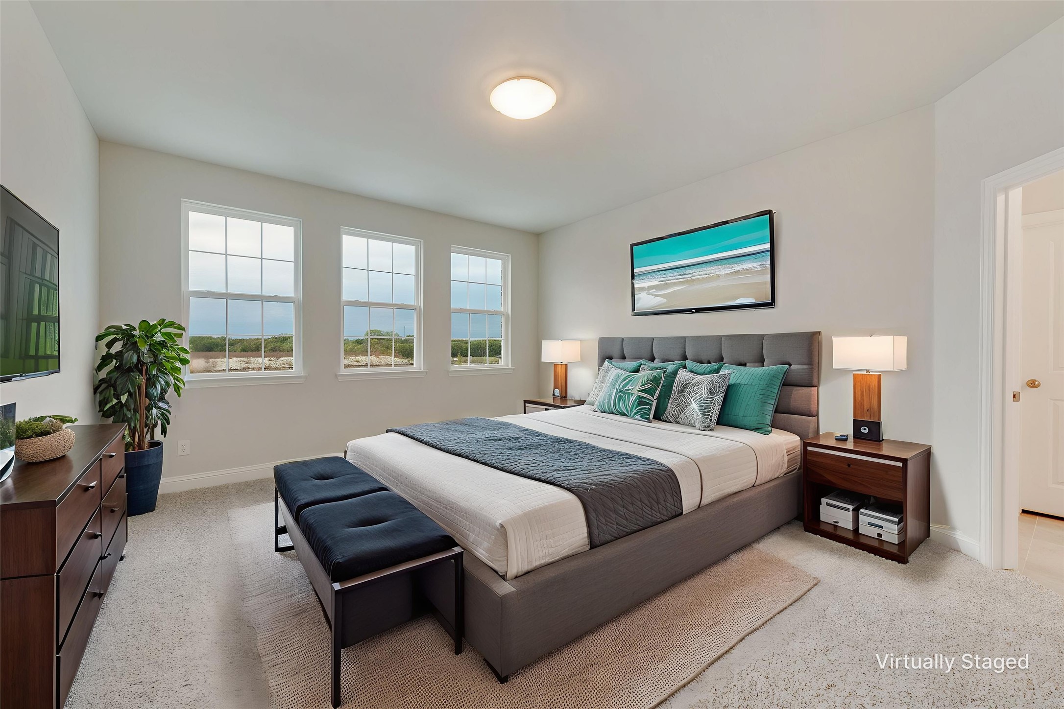 916 Santa Lucia Drive