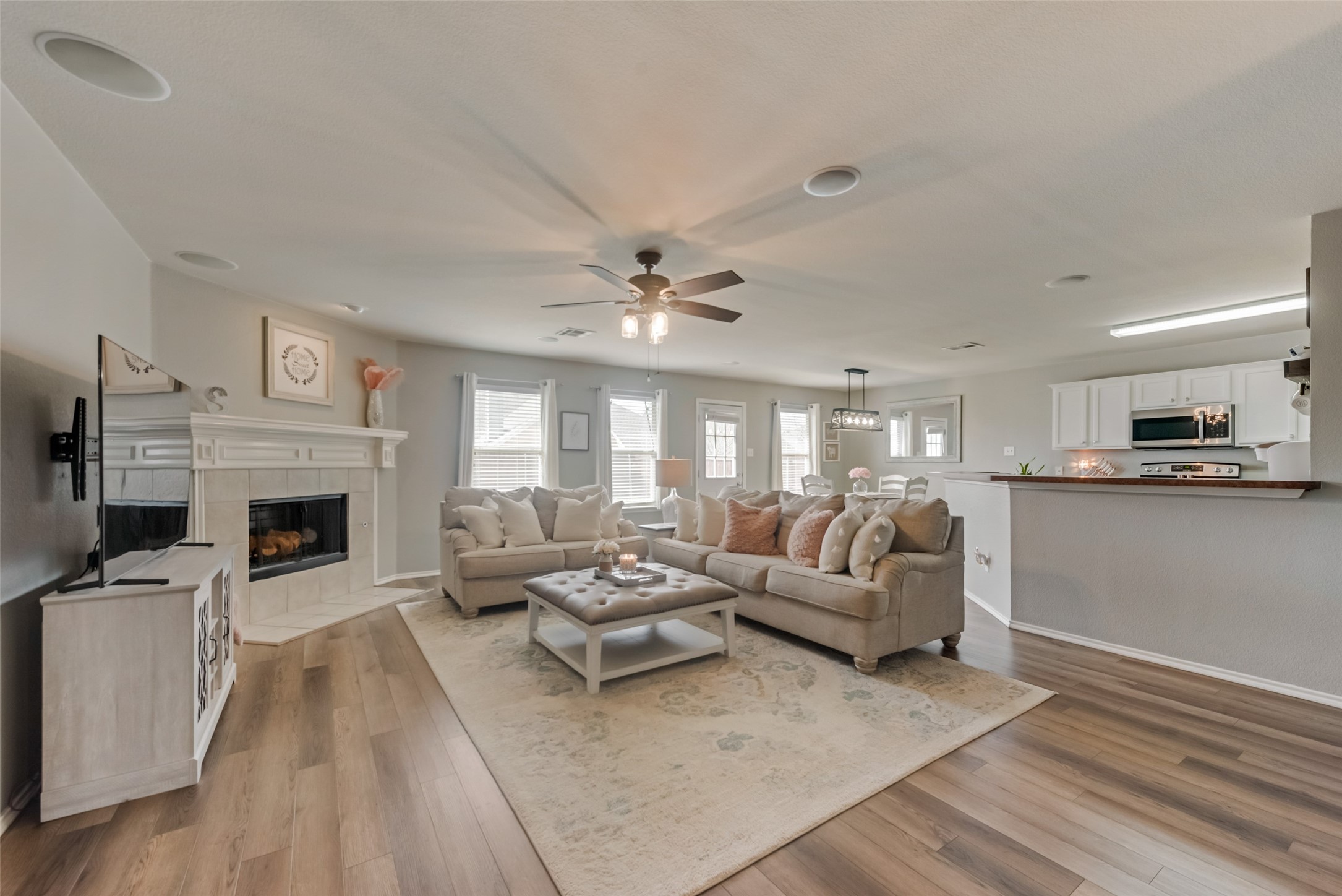 9805 Tanglebrush Drive