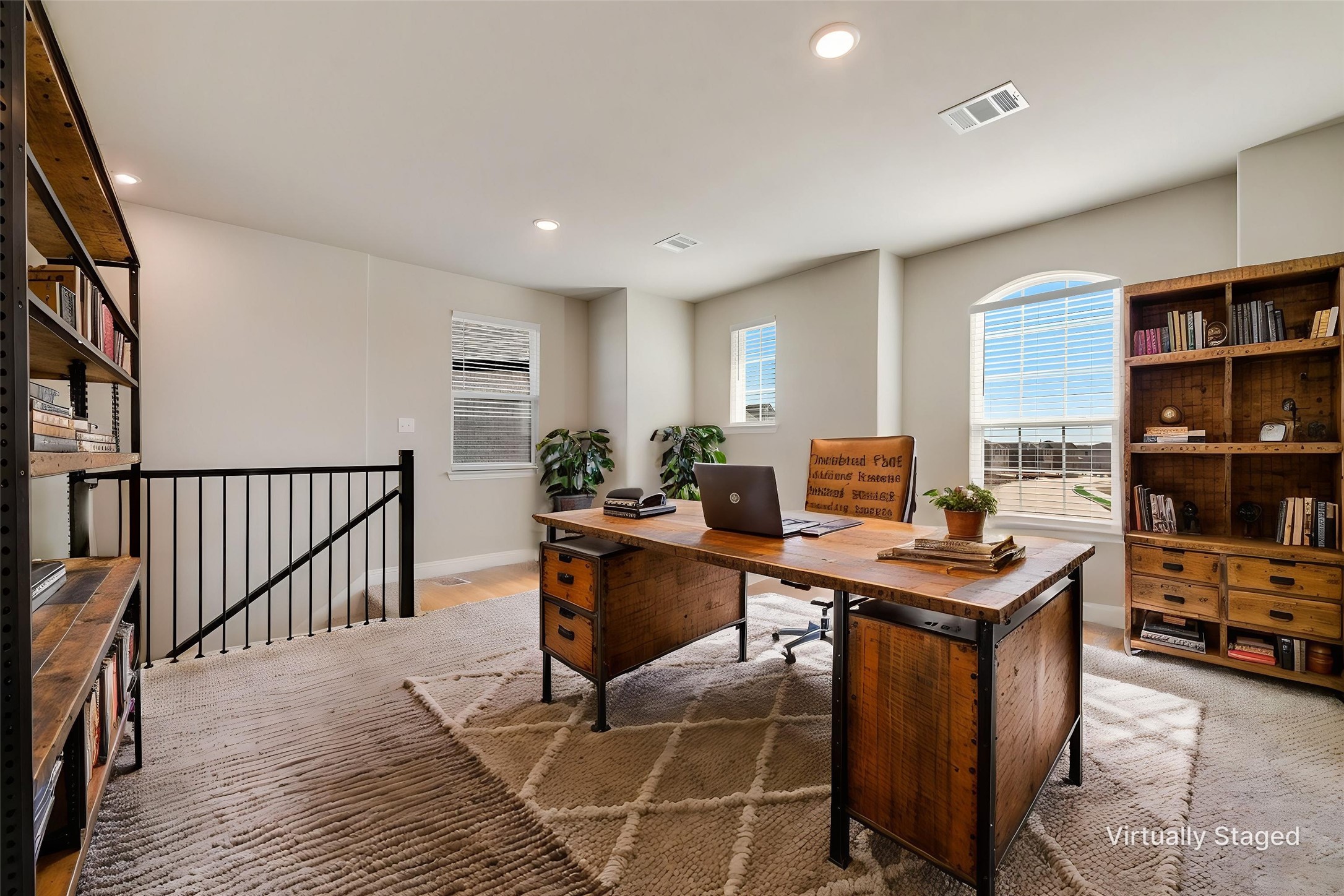 3212 Lucia Way