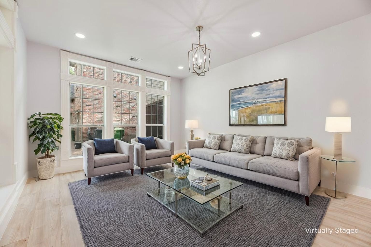 404 Parkside Court