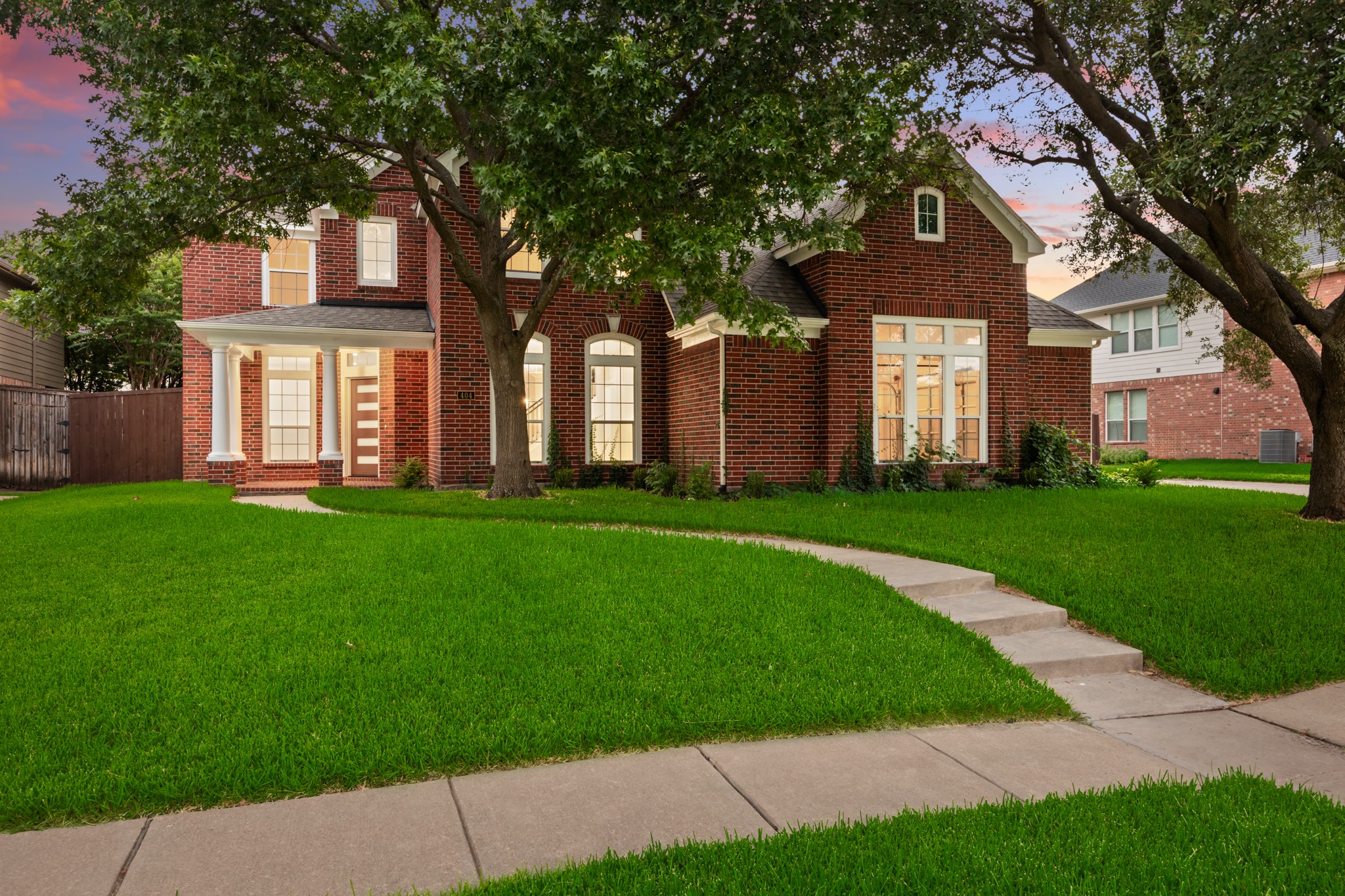 404 Parkside Court