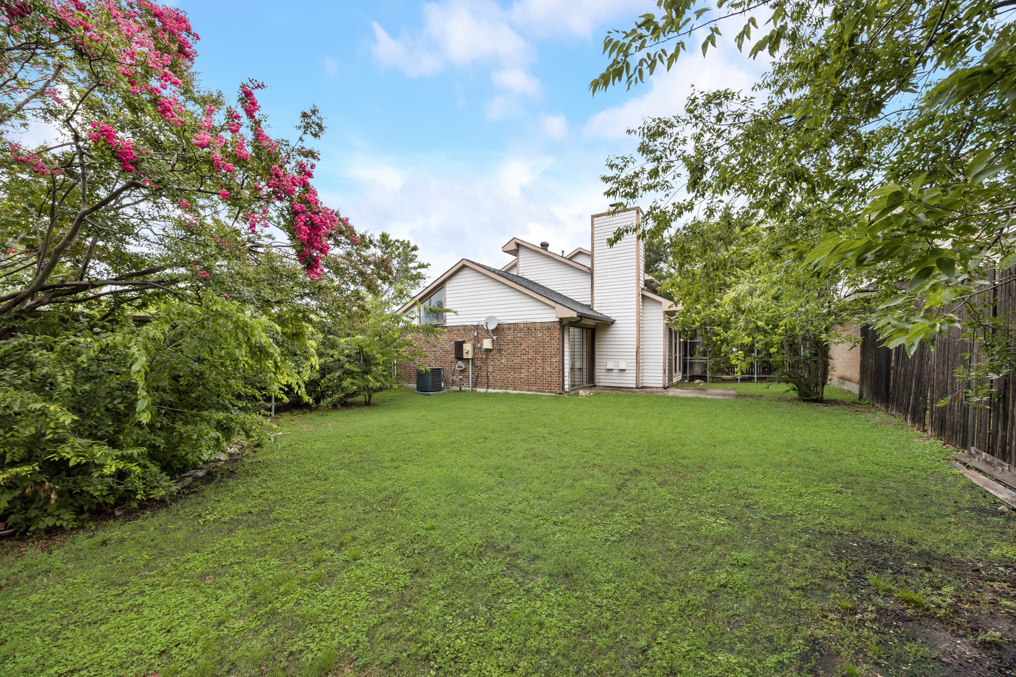 2100 Stradivarius Lane