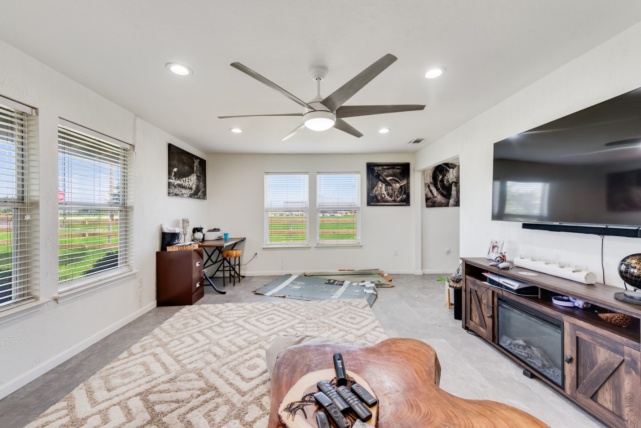354 N FM 1138