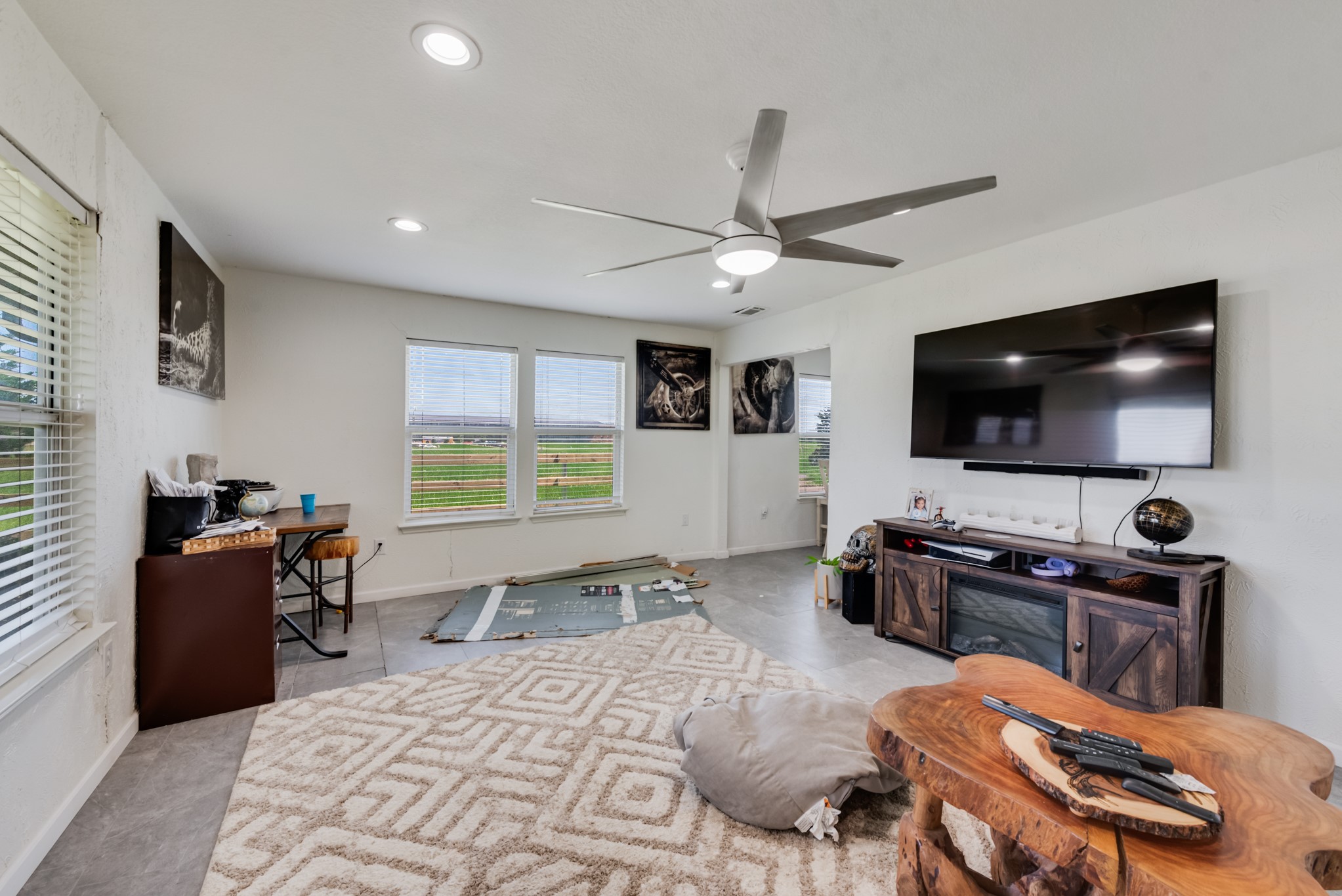 354 N FM 1138