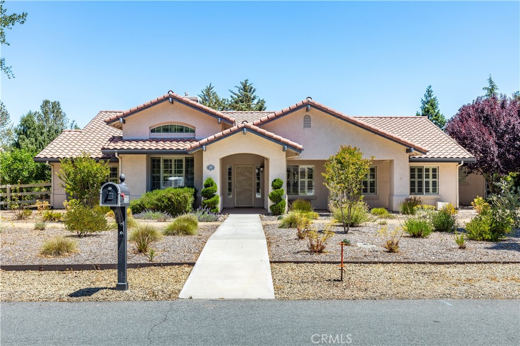1720 Sandalwood Lane