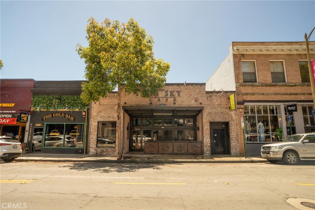 1121 Broad Street