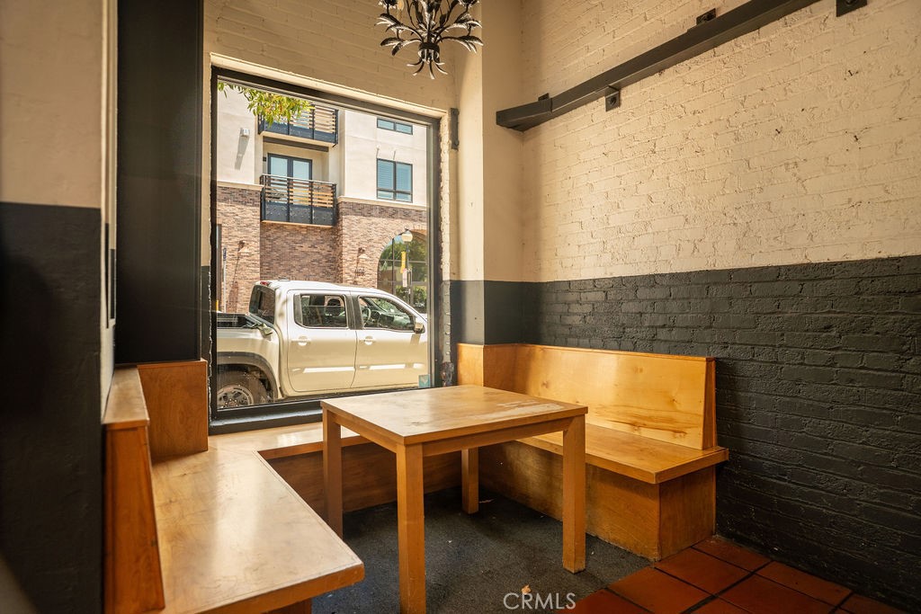 1121 Broad Street