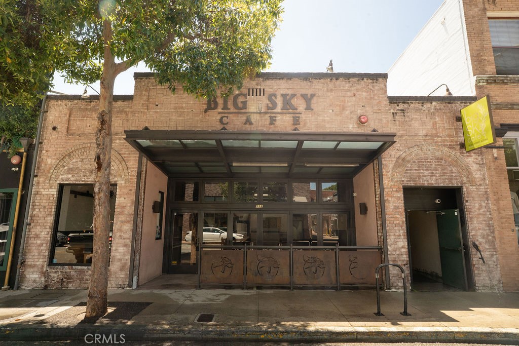 1121 Broad Street