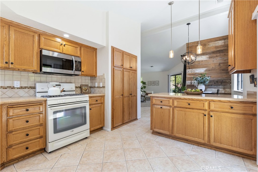 434 Cherokee Court