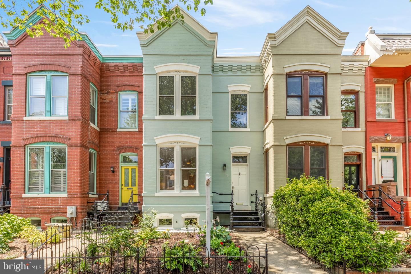 121 Kentucky Ave SE