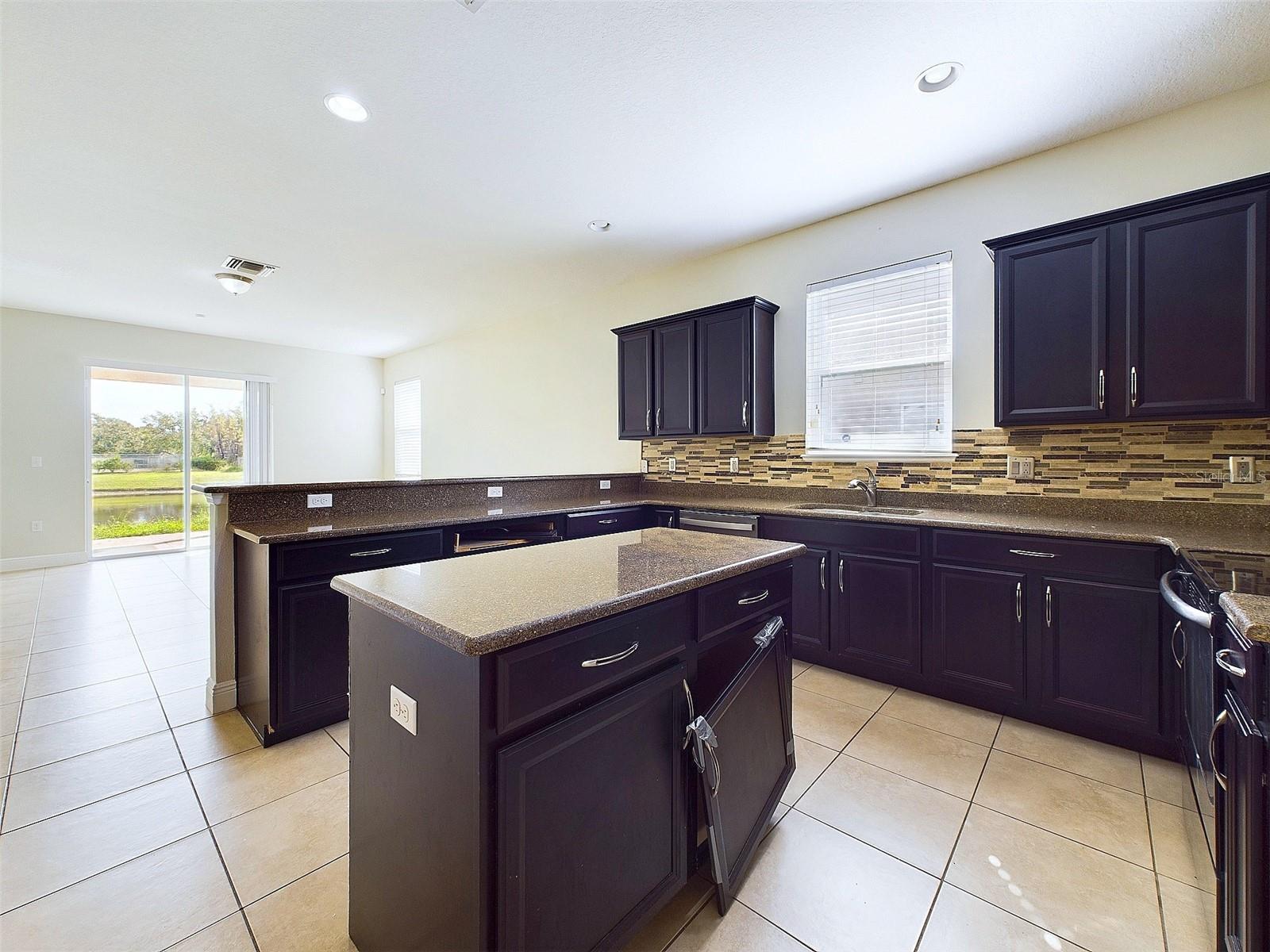 3484 JULIUS ESTATES BLVD