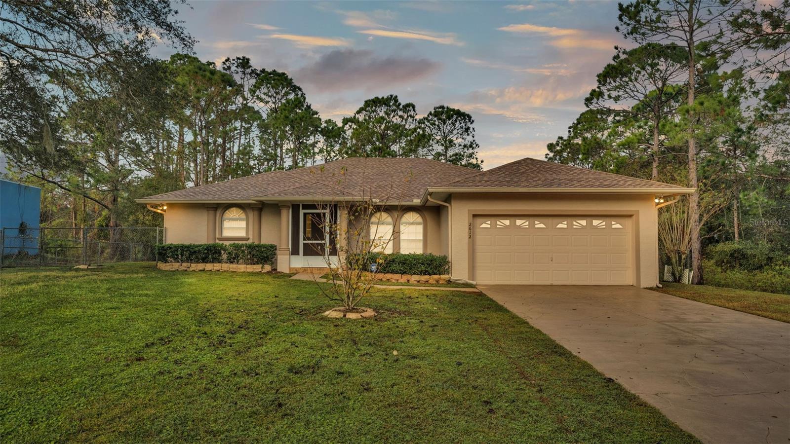 2612 MAGNOLIA CIR