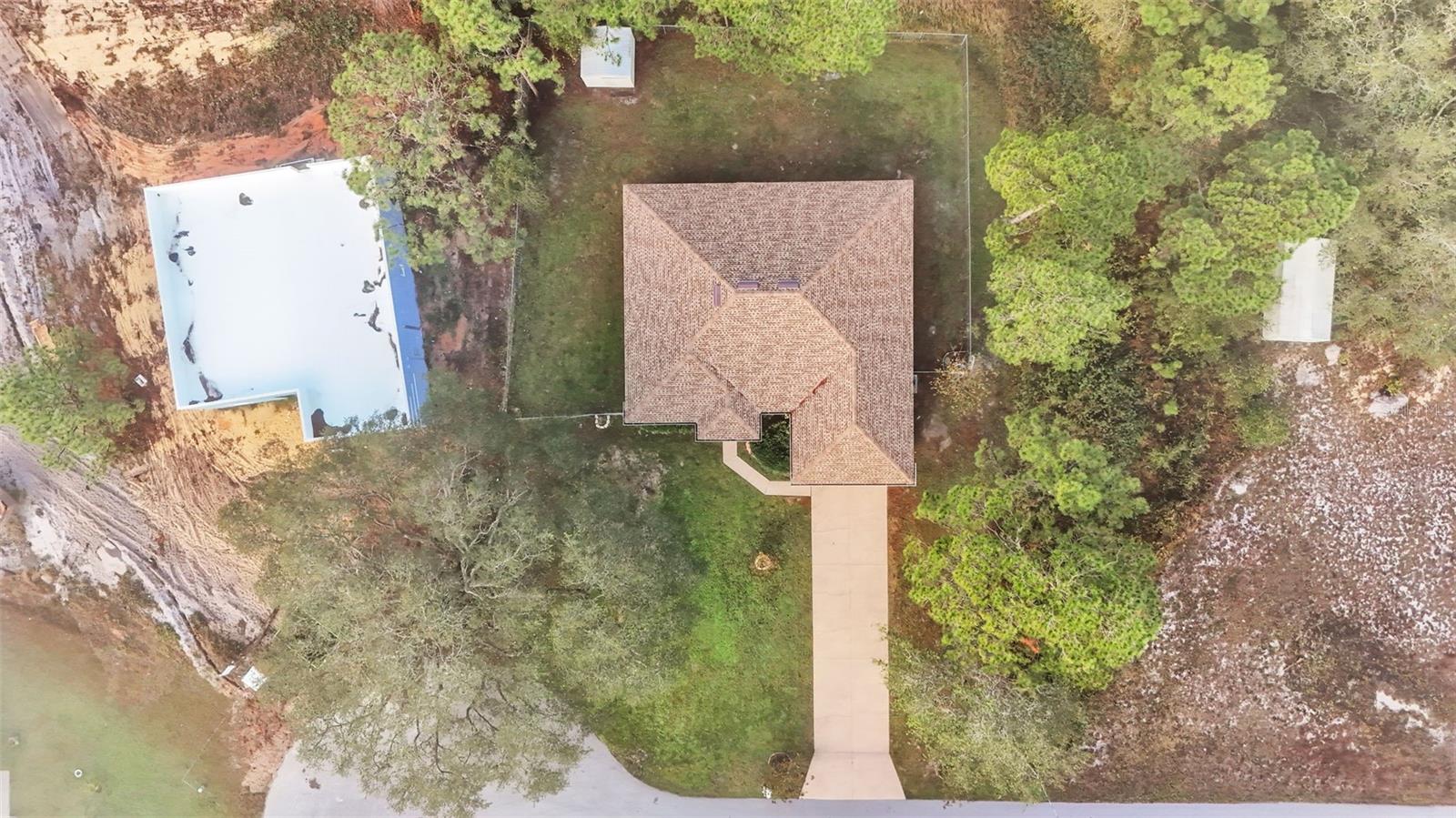2612 MAGNOLIA CIR
