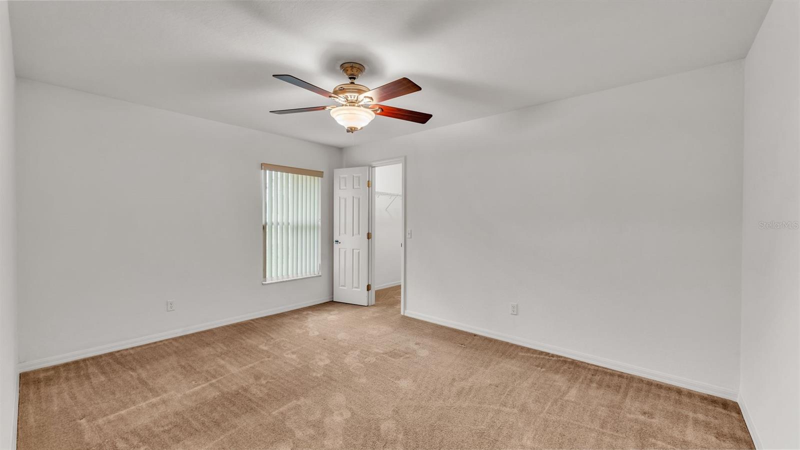 2612 MAGNOLIA CIR