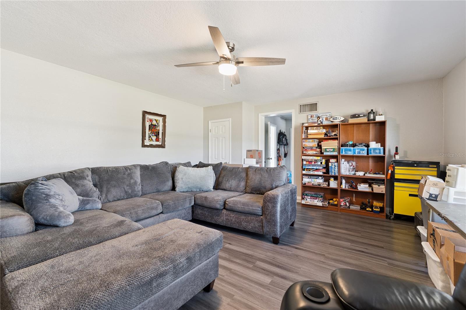2925 E LAKE HARTRIDGE DR