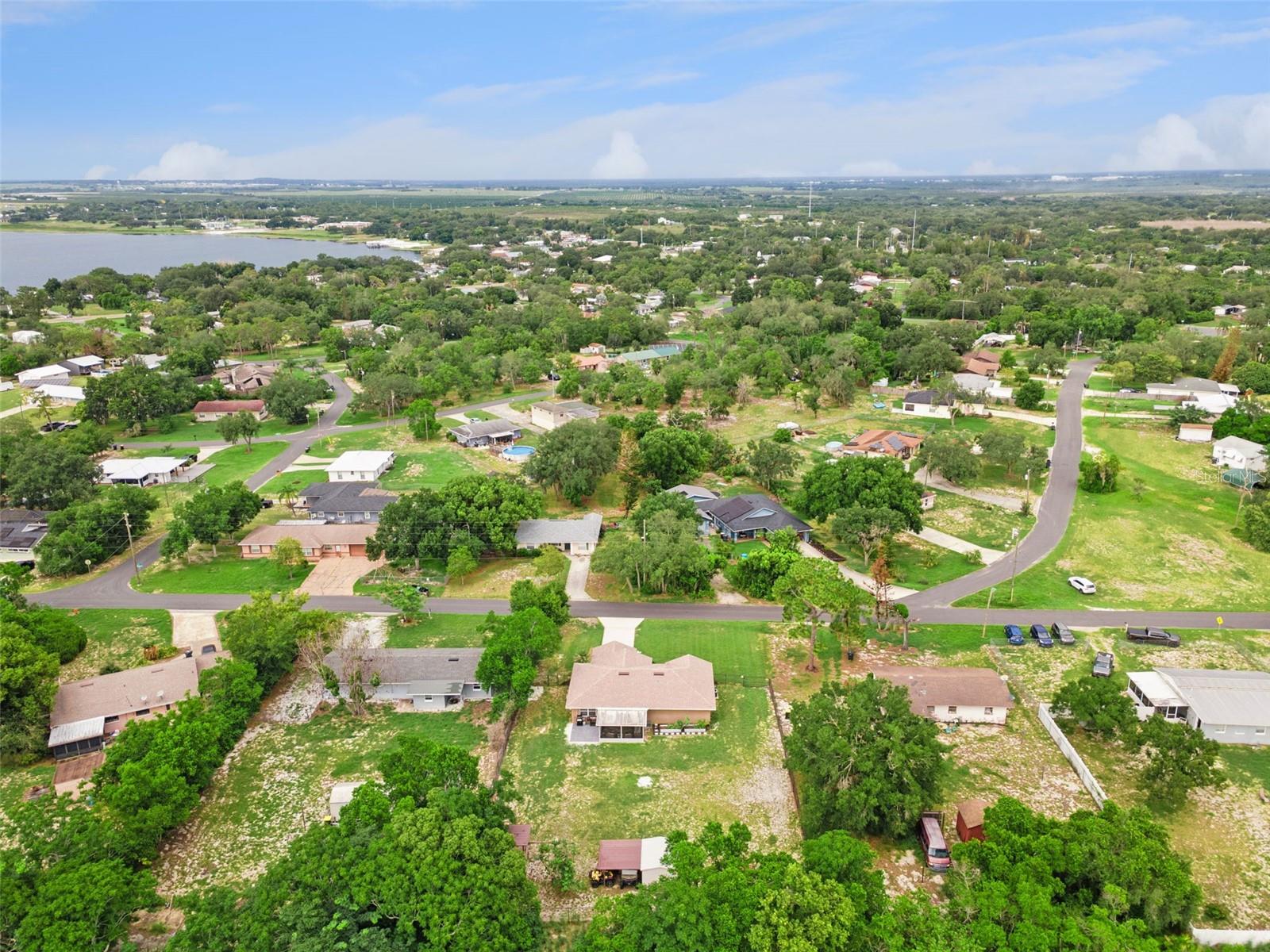 214 MOUNTAIN DR