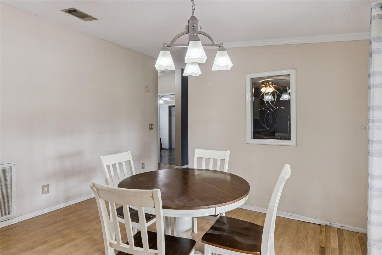 1153 SAND MOUNTAIN RD