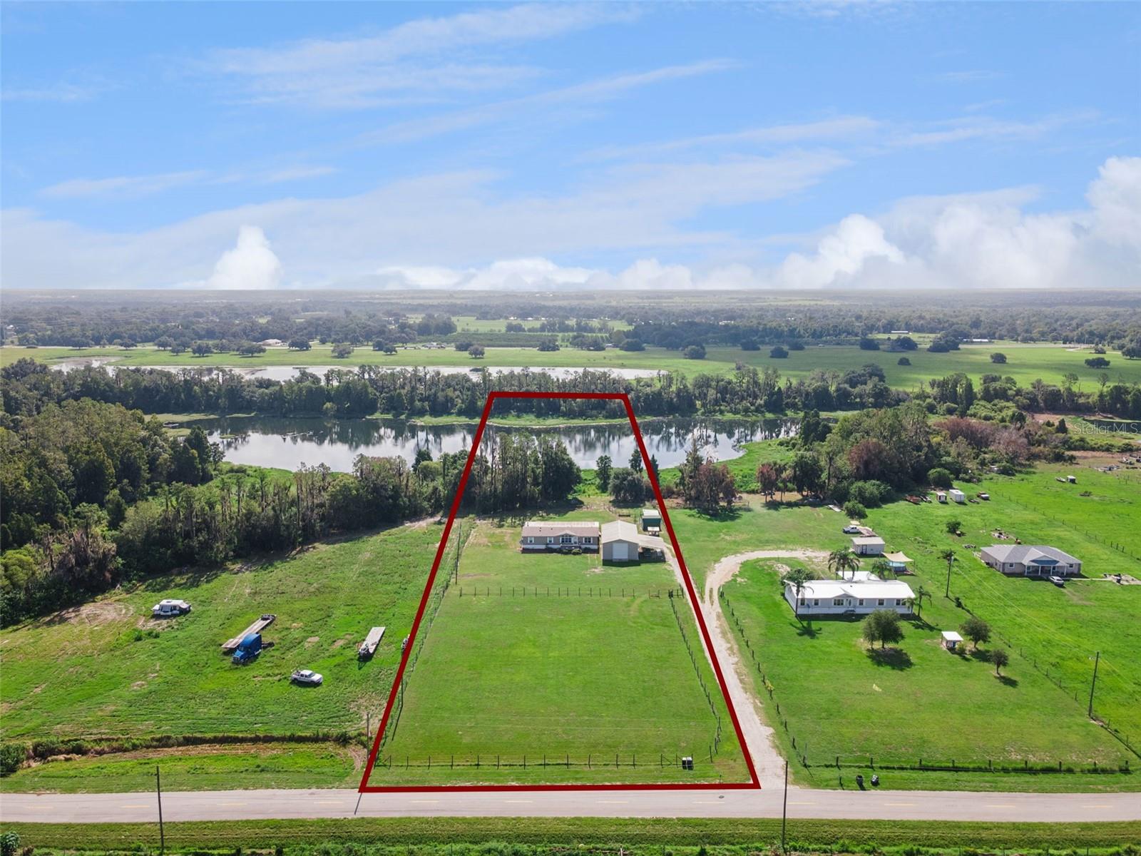 1153 SAND MOUNTAIN RD