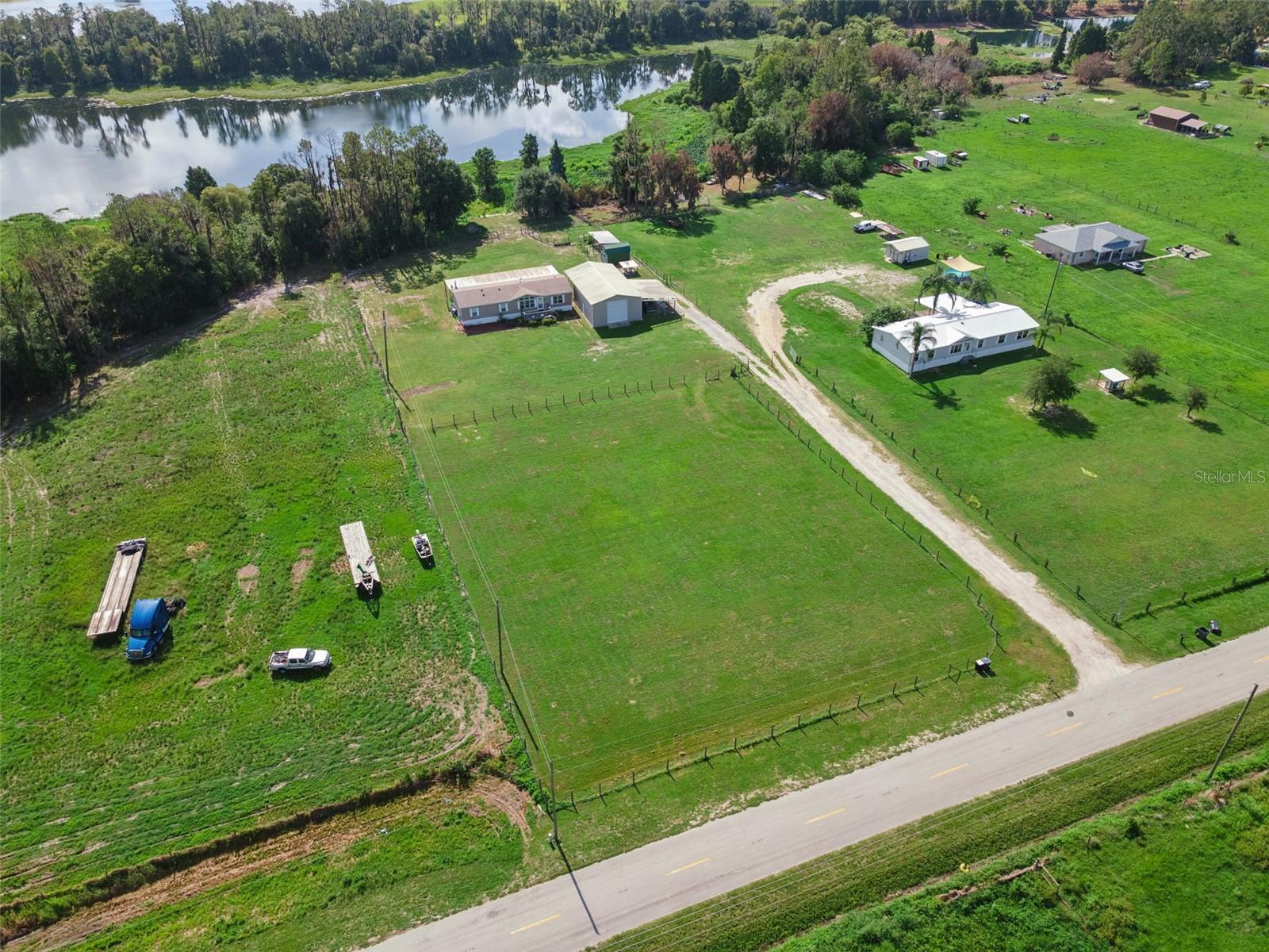 1153 SAND MOUNTAIN RD