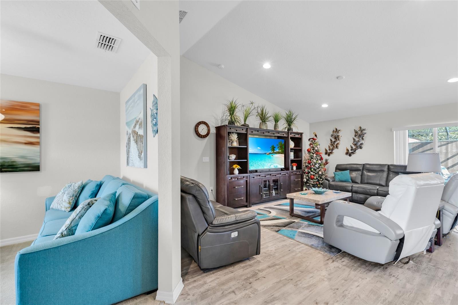 4034 DINNER LAKE WAY