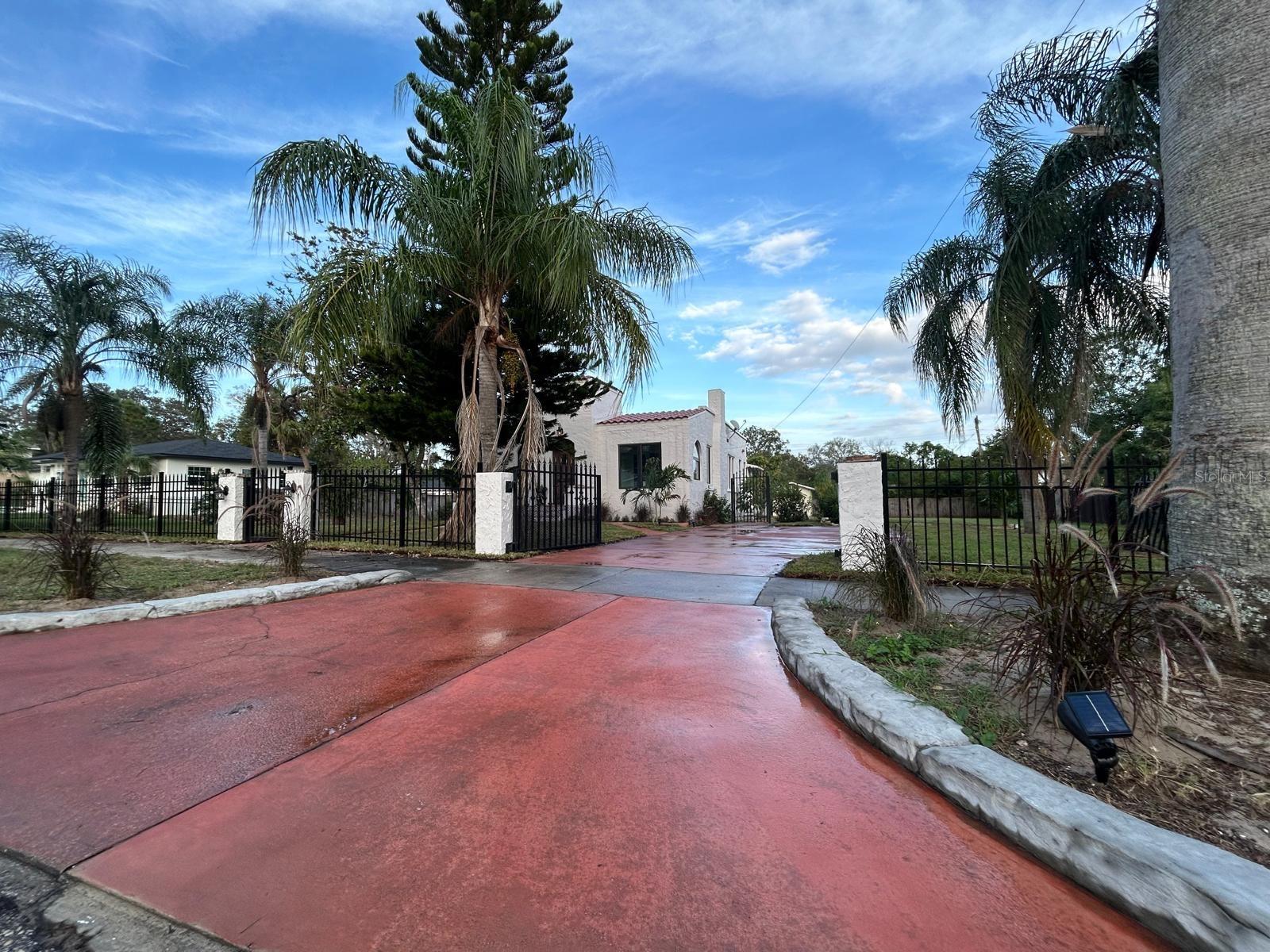 1303 NANCESOWEE AVE