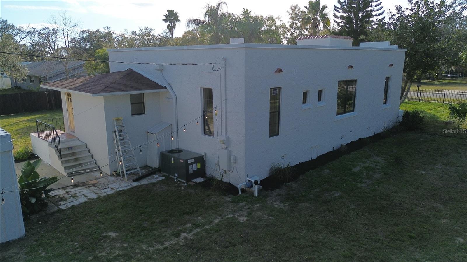 1303 NANCESOWEE AVE