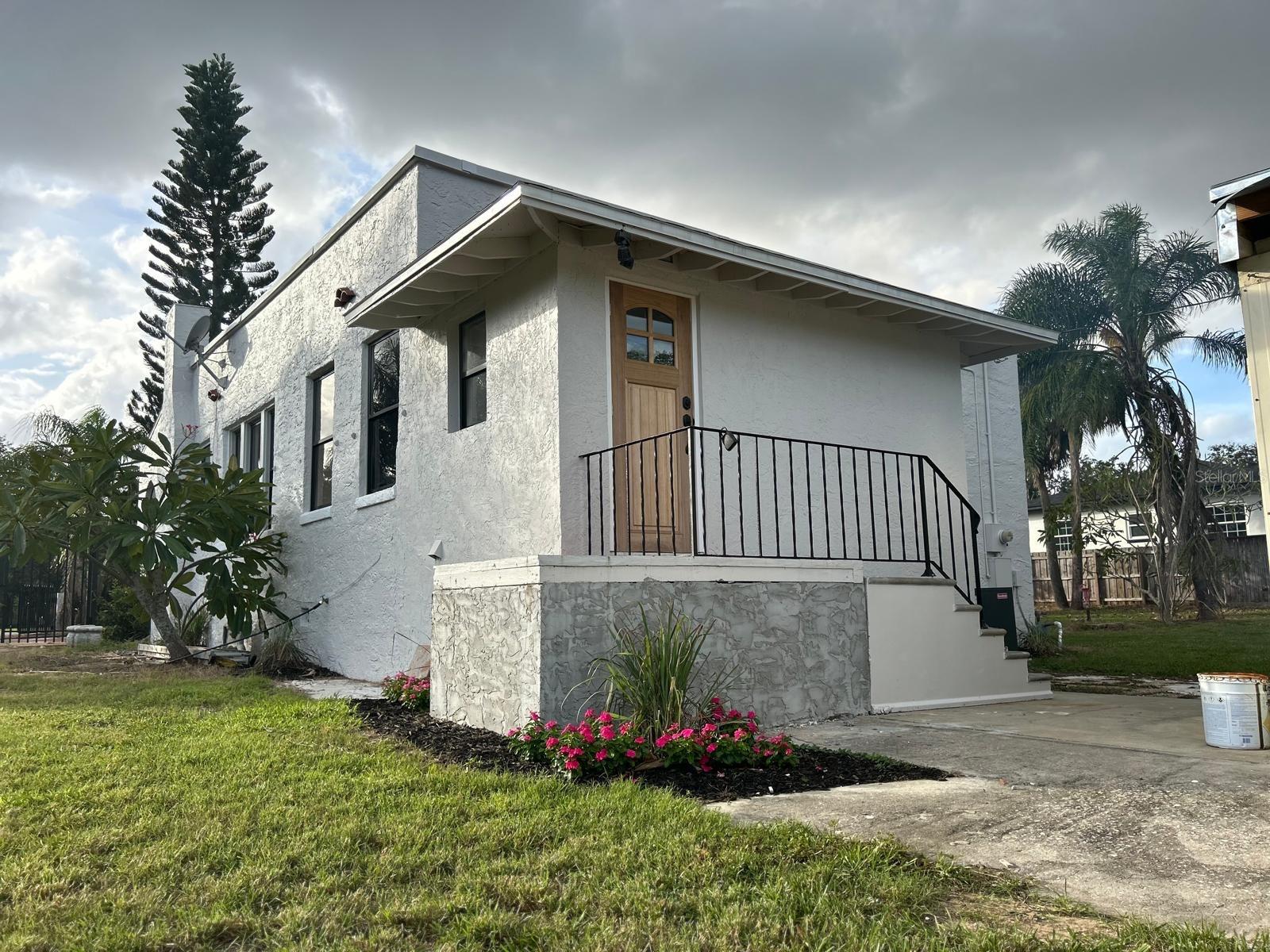 1303 NANCESOWEE AVE