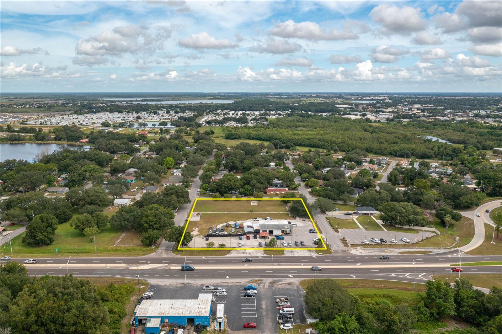 1104 17-92 HWY W