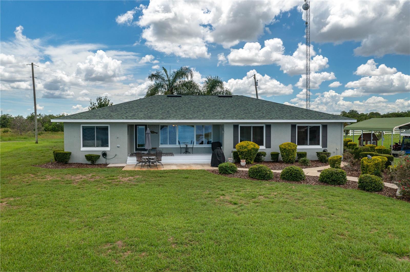 1702 PARKS LAKE RD