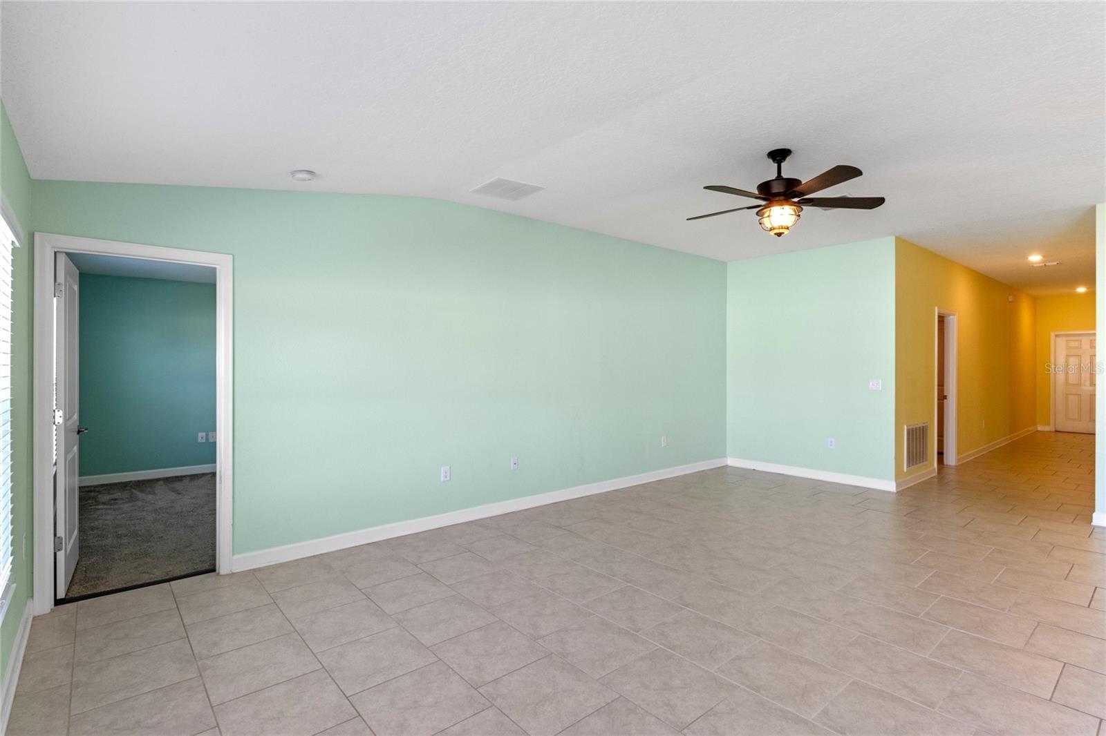 625 EISENHOWER ST