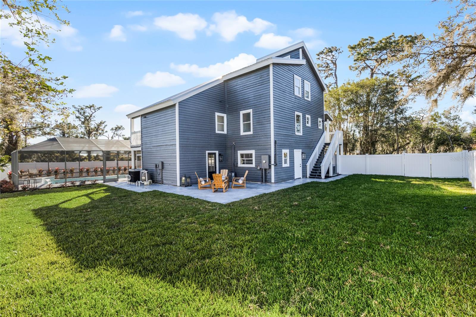128 CALOOSA DR