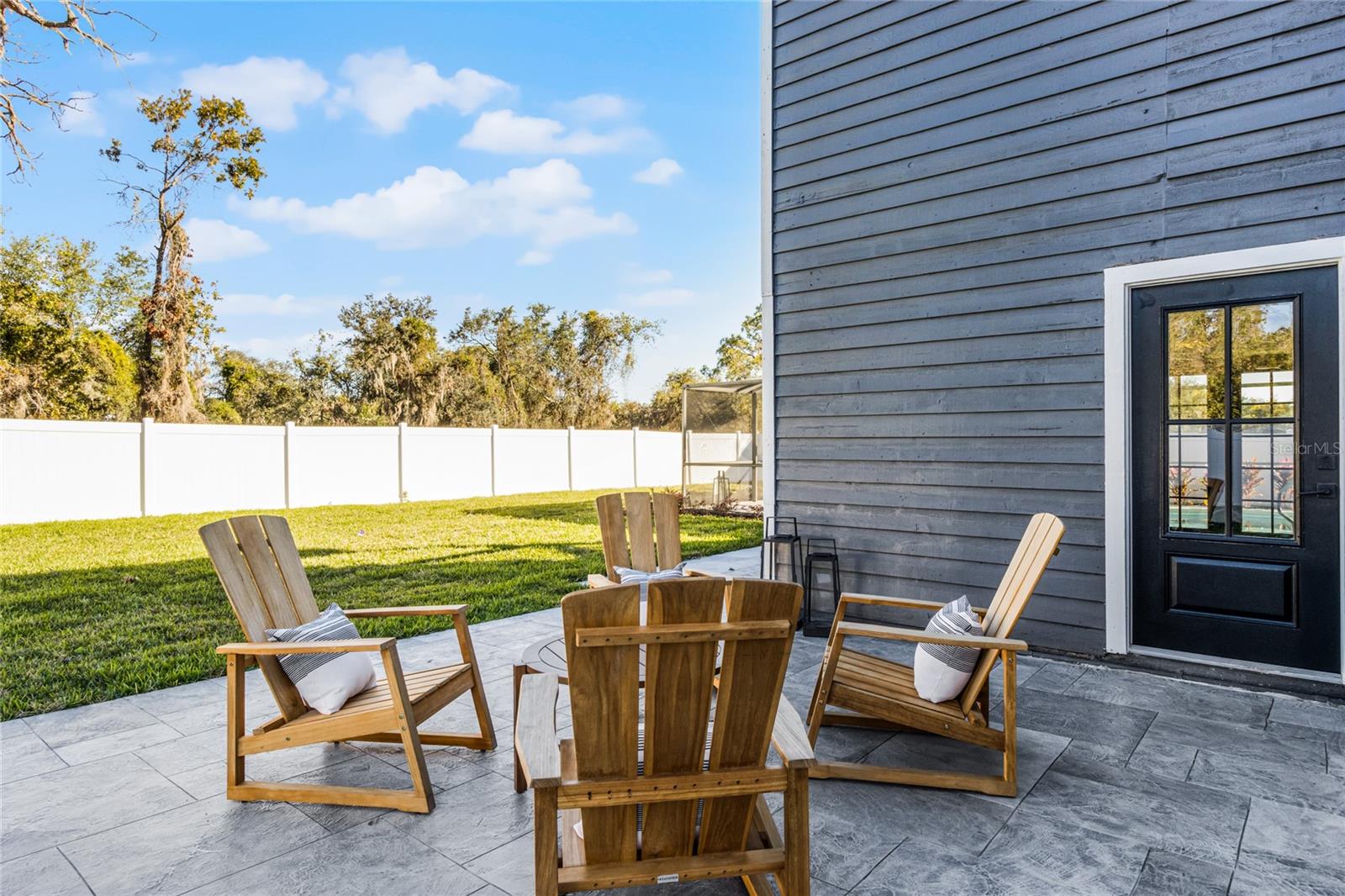 128 CALOOSA DR