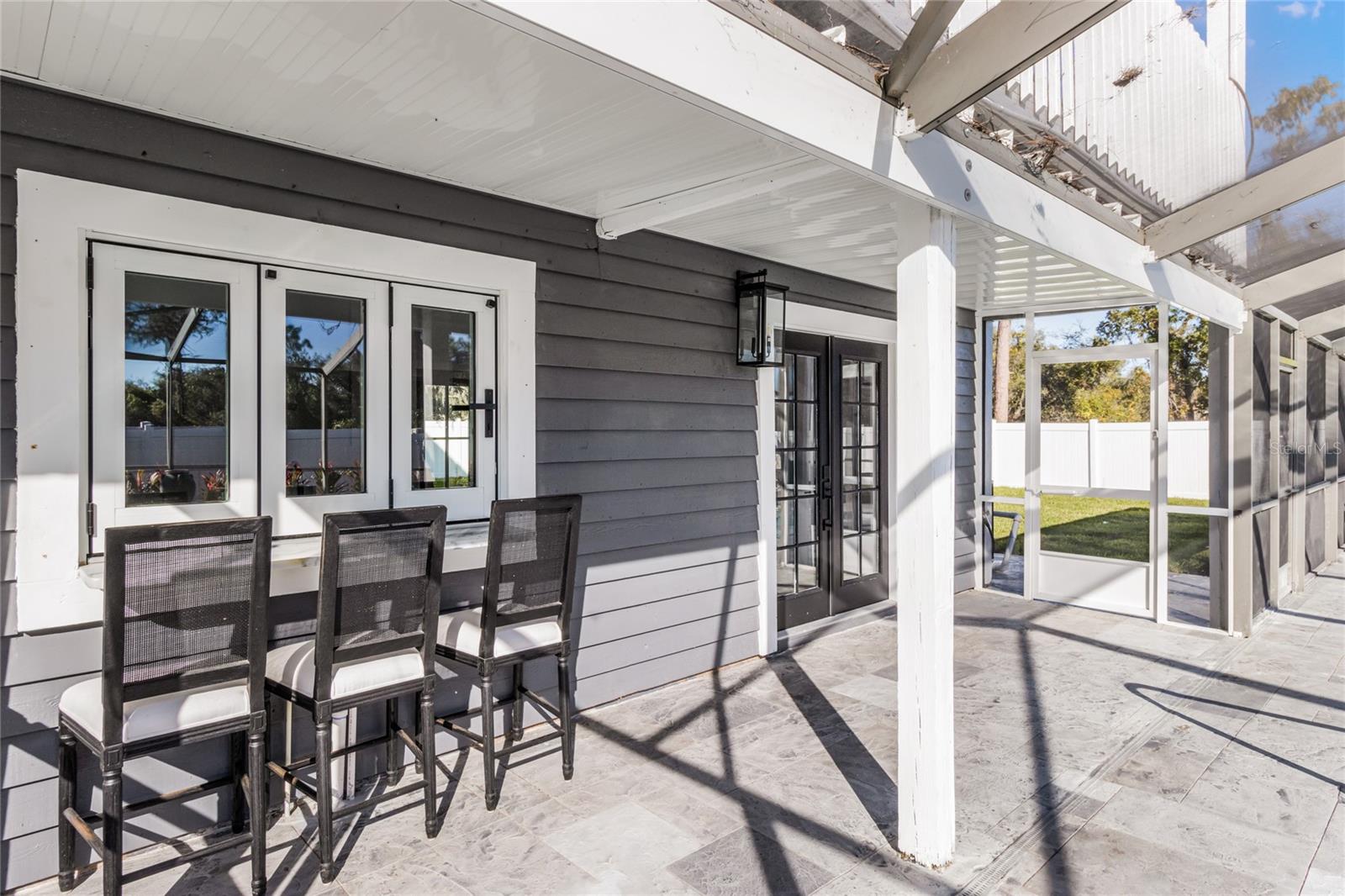128 CALOOSA DR