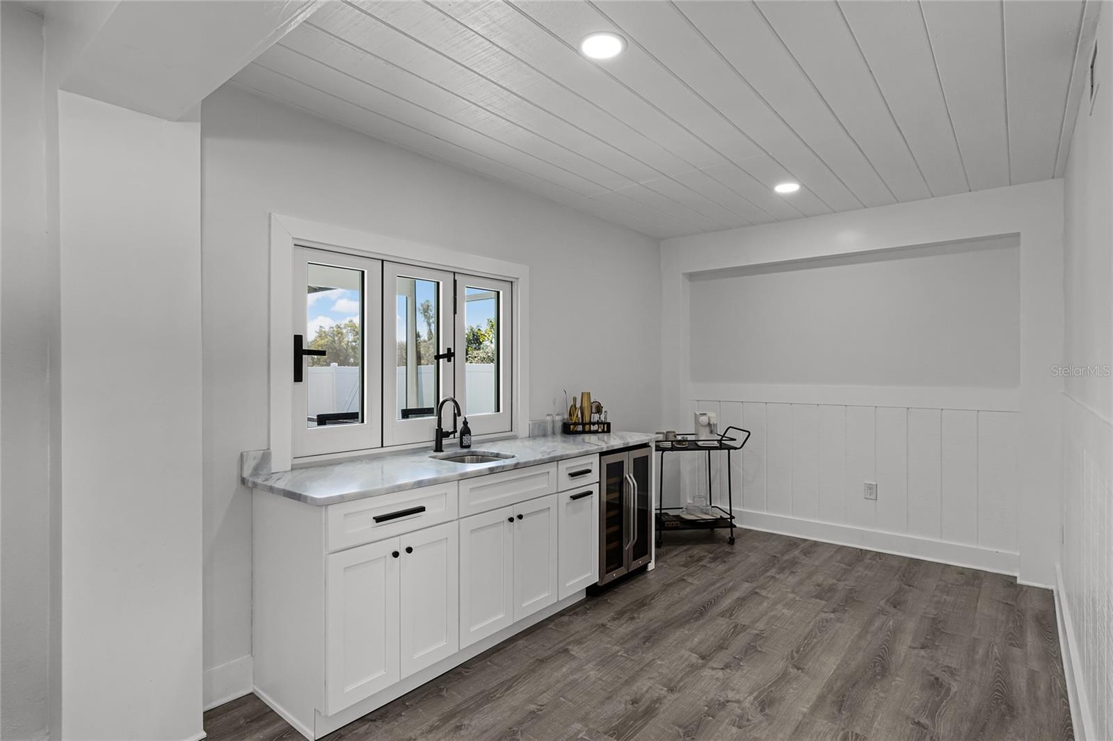 128 CALOOSA DR