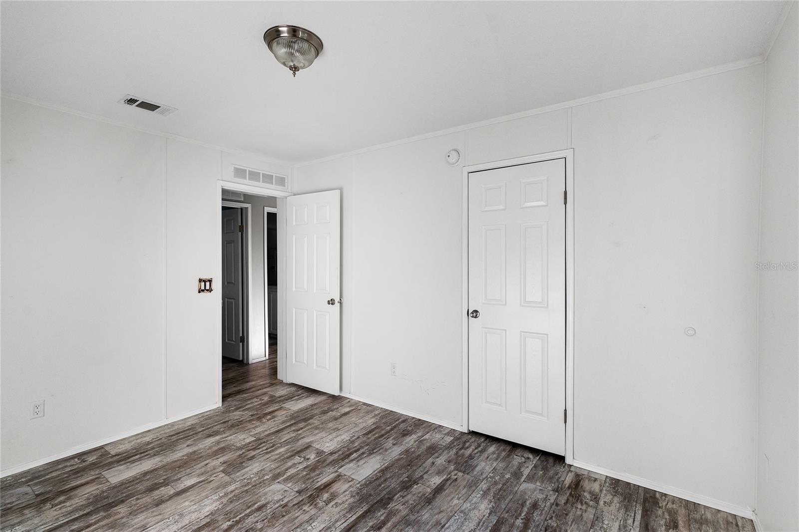 1408 MCCLELLAN RD