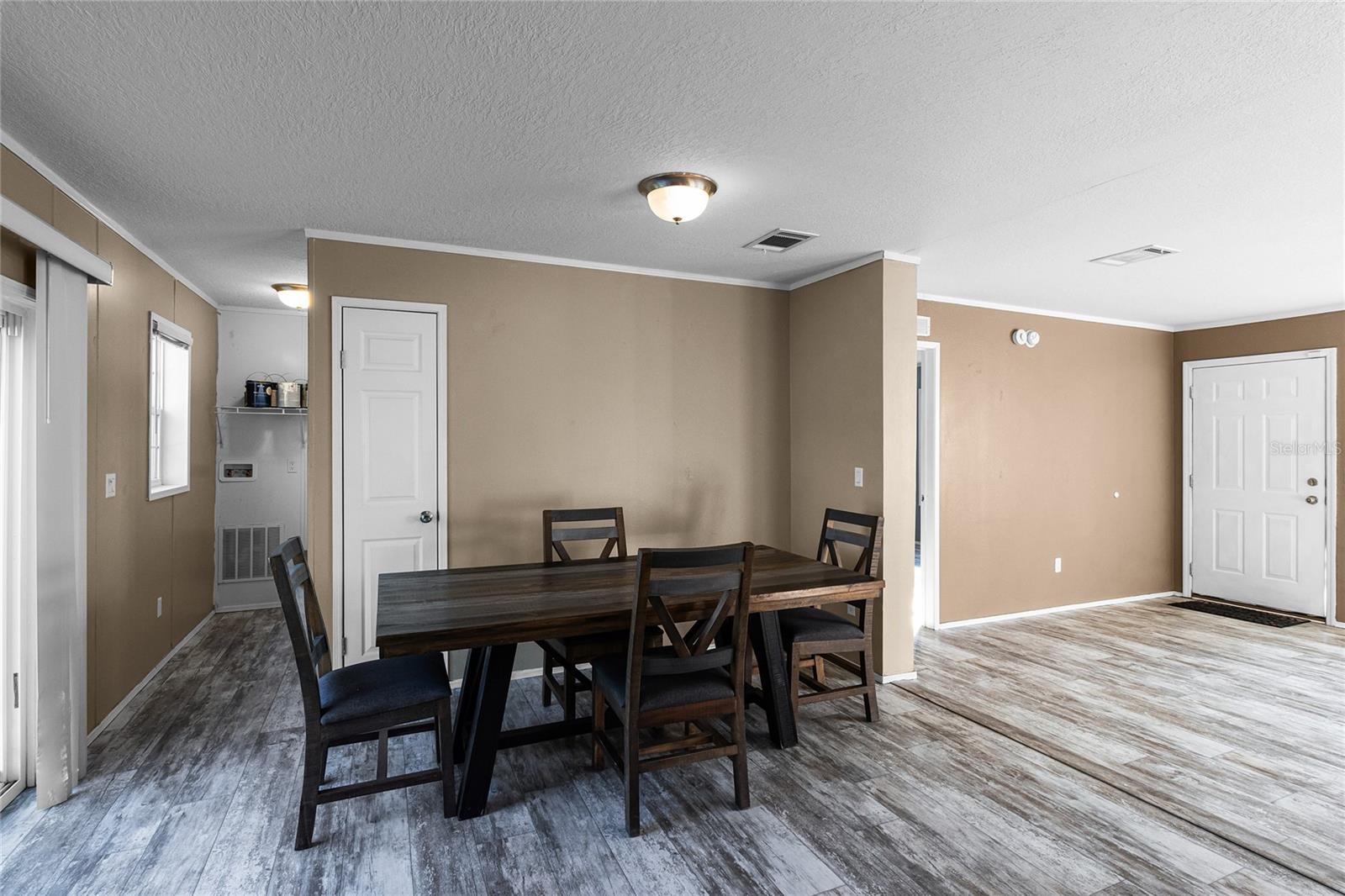 1408 MCCLELLAN RD