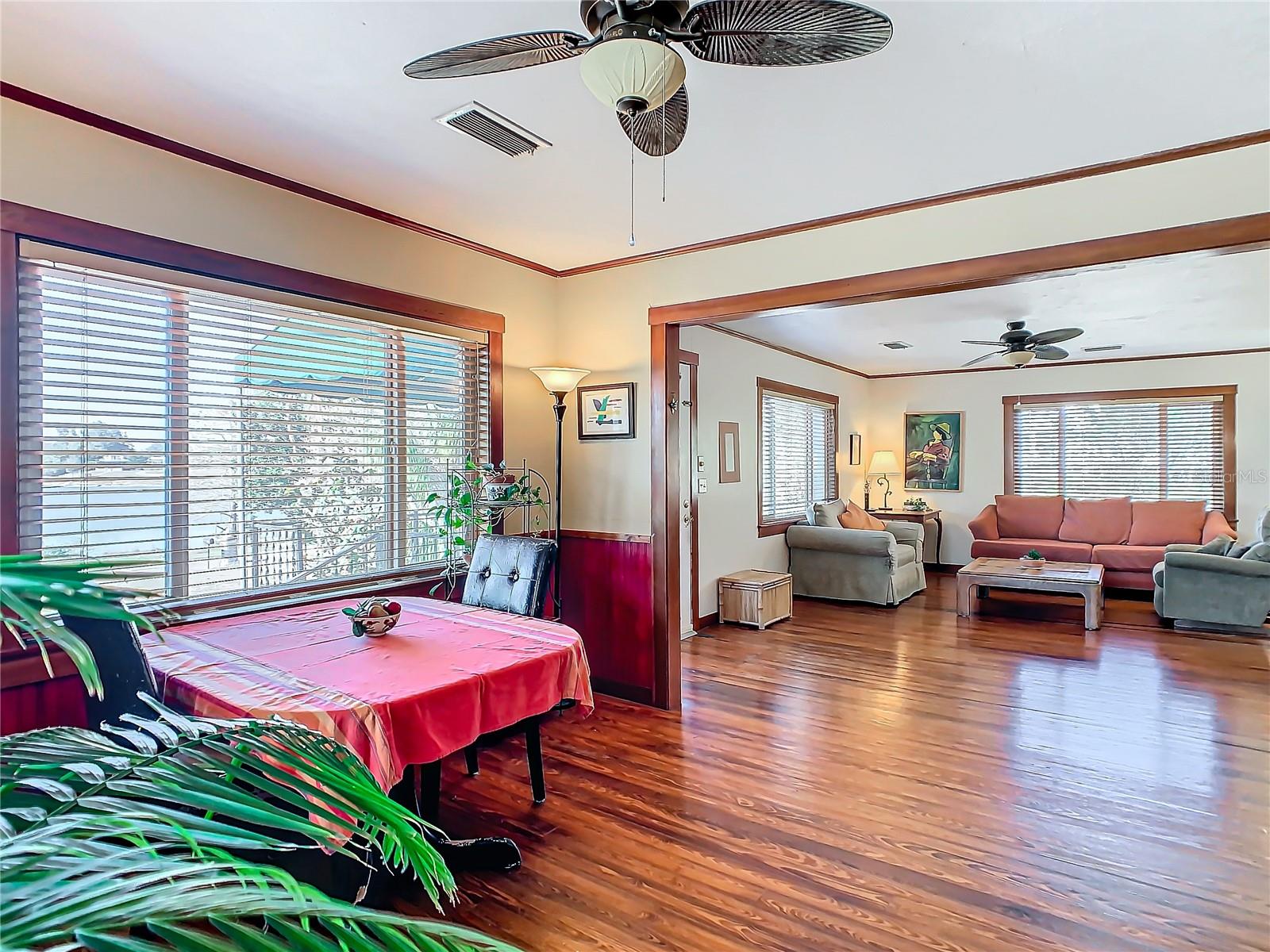 1107 SAINT ANNE SHRINE RD