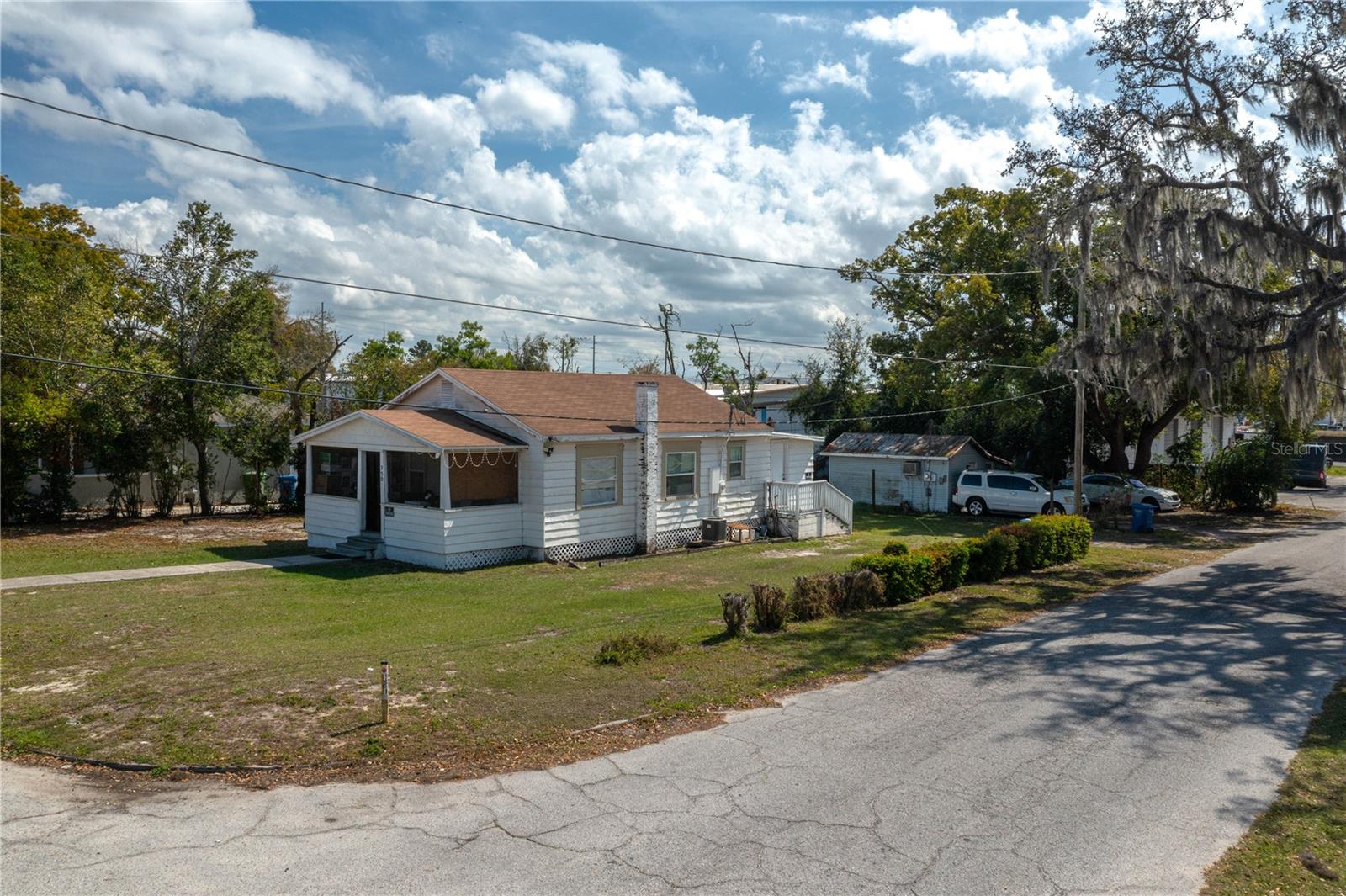 750 AVENUE O SW