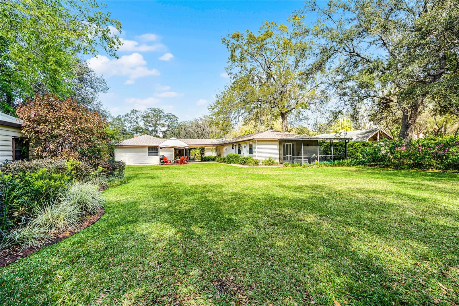 3614 TWISTED OAK CT
