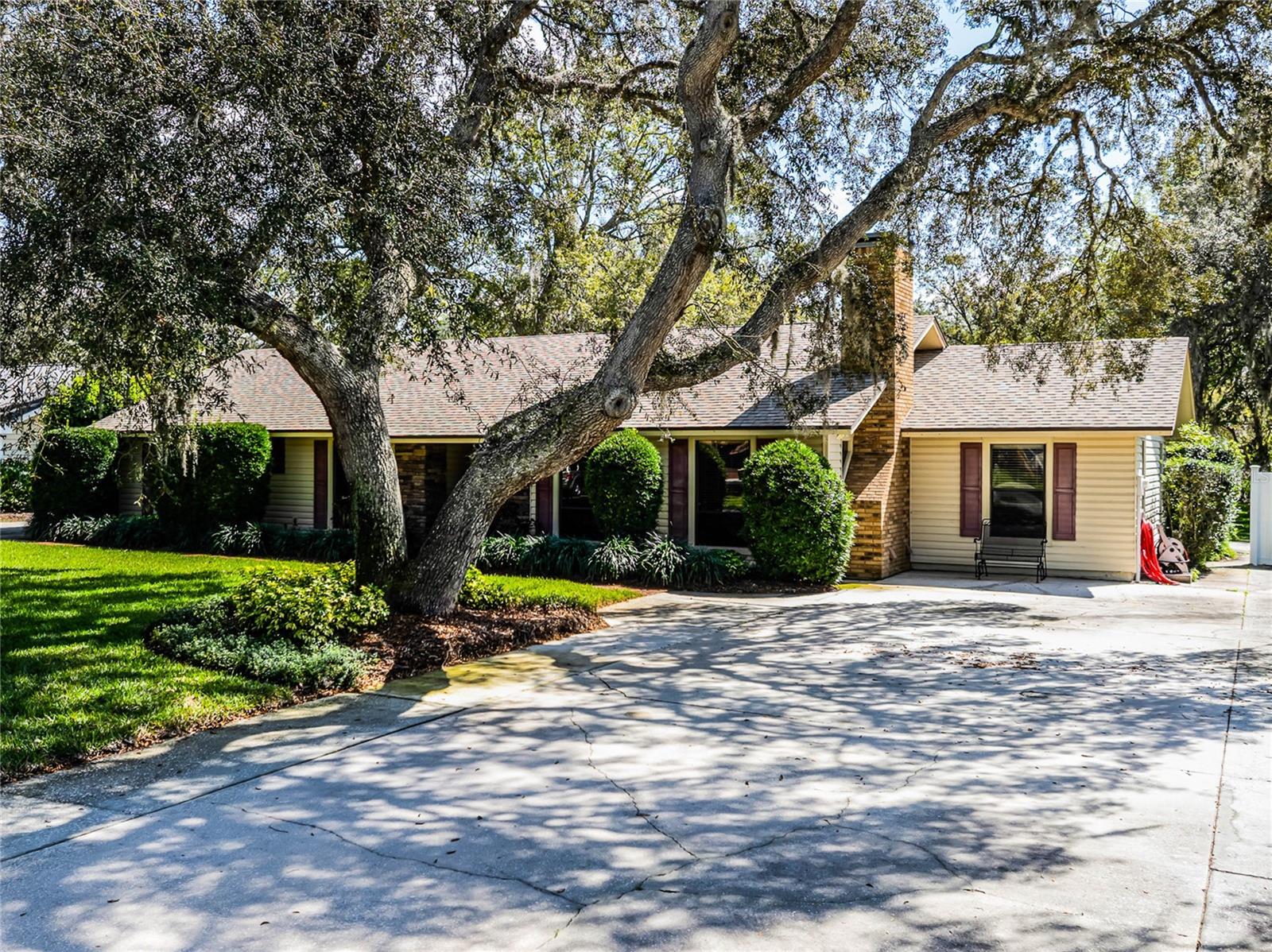 3614 TWISTED OAK CT