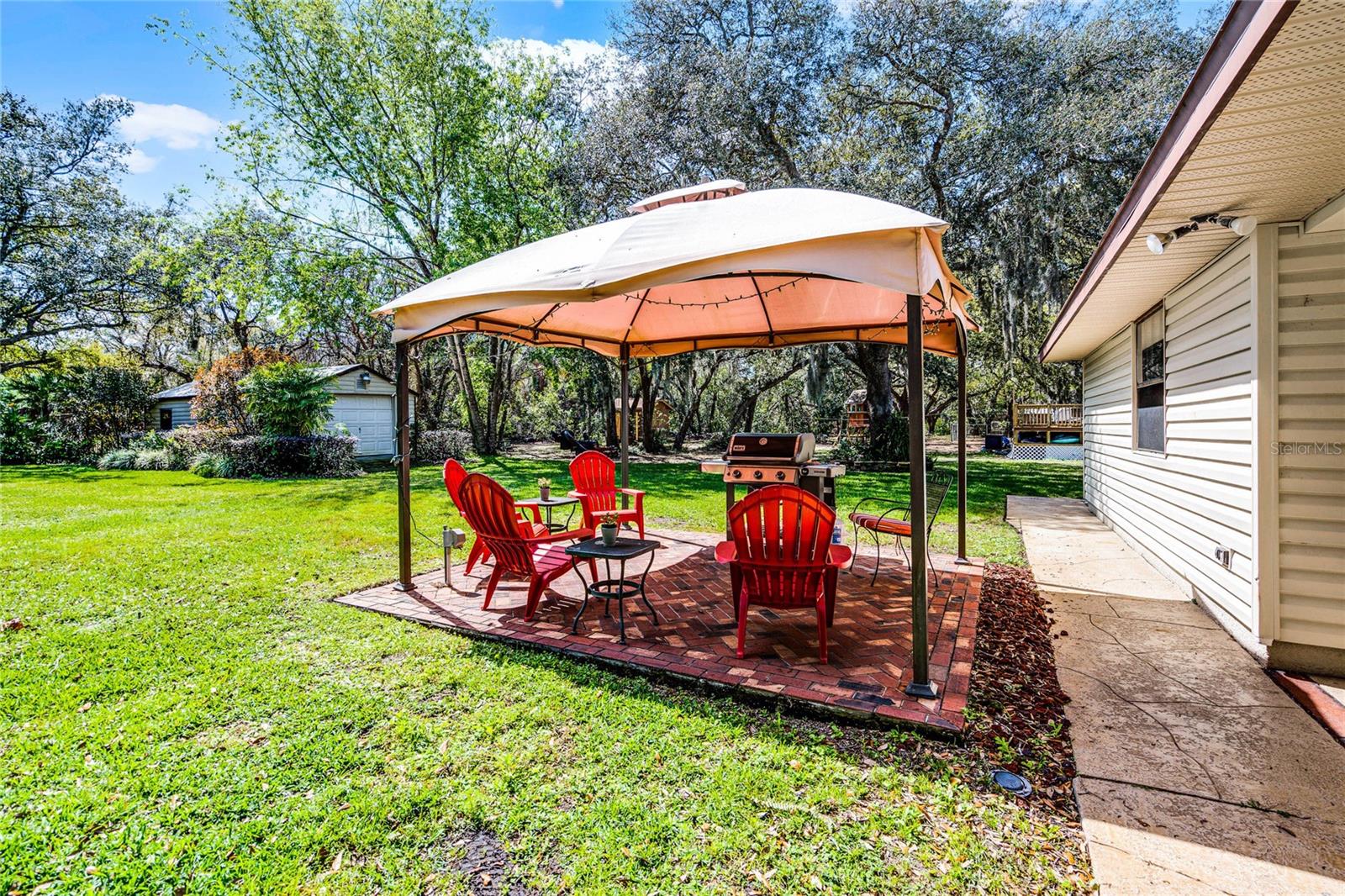 3614 TWISTED OAK CT