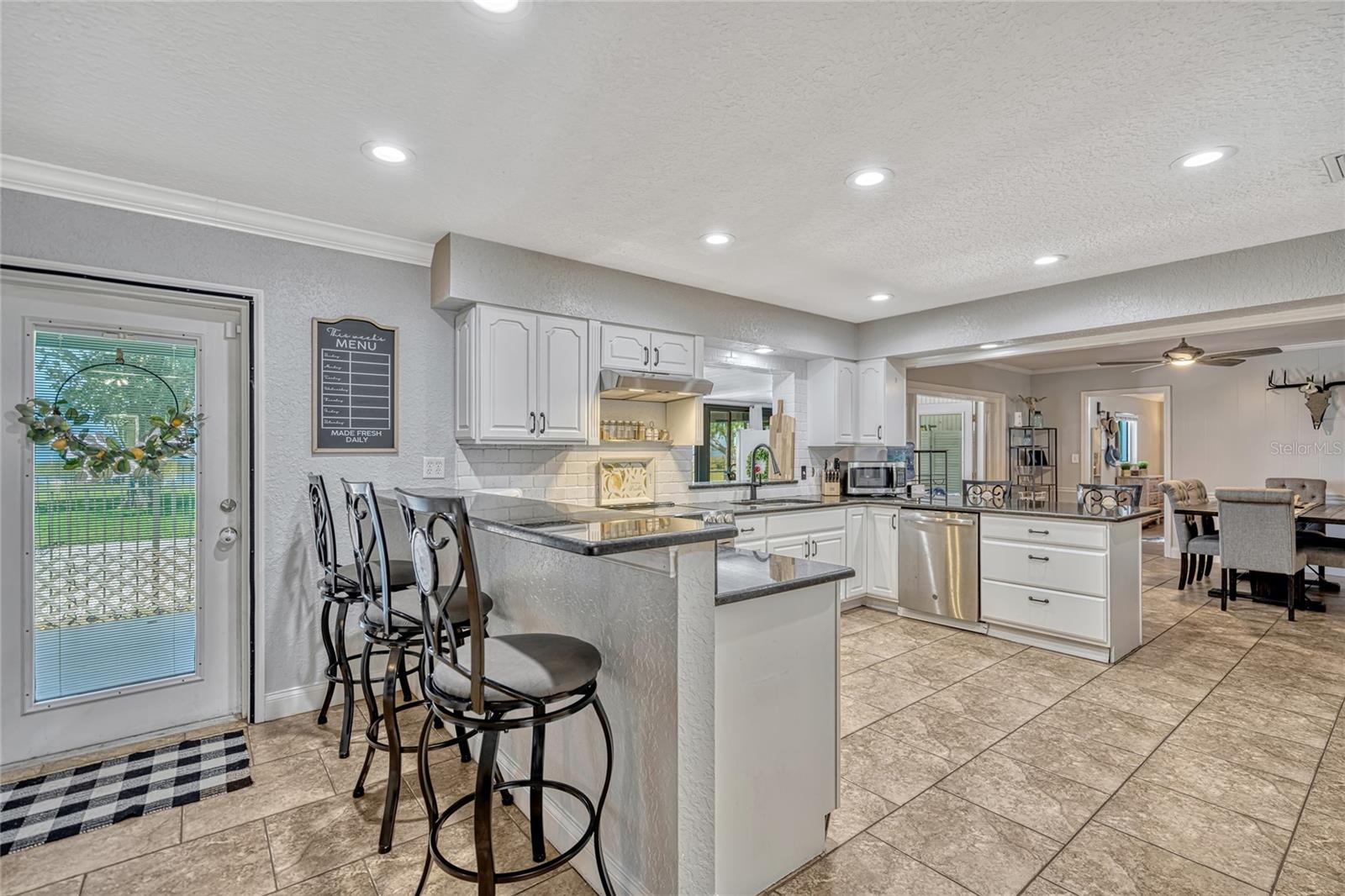 2350 CRUMP RD