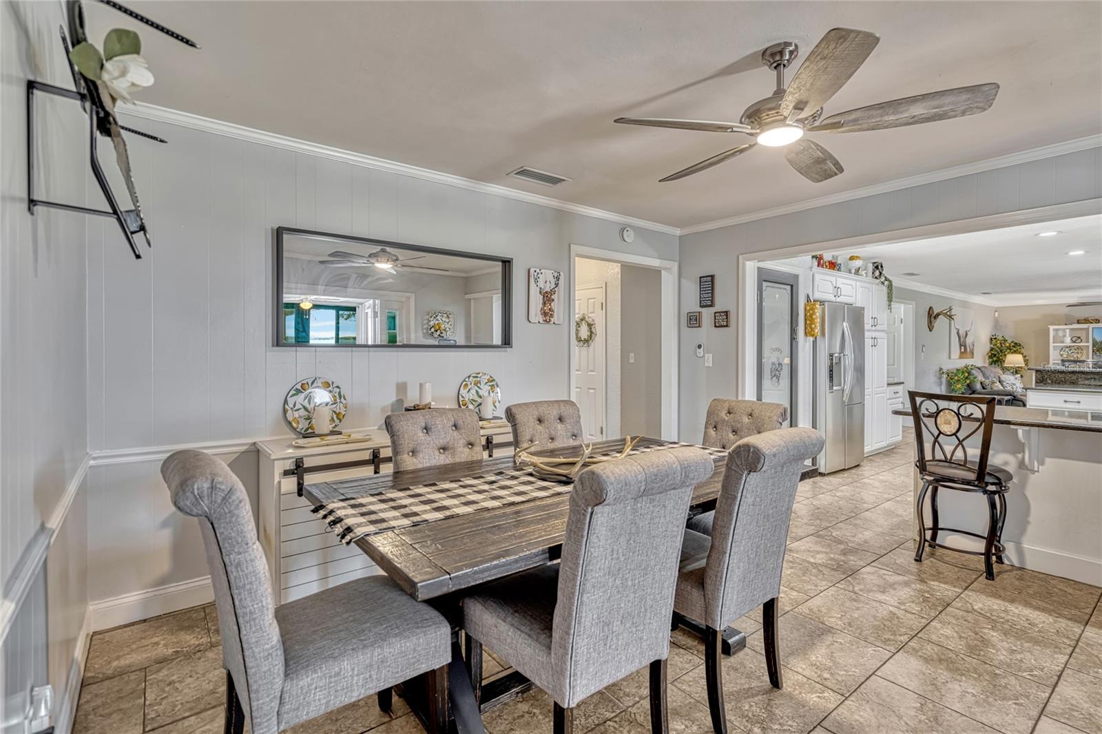 2350 CRUMP RD